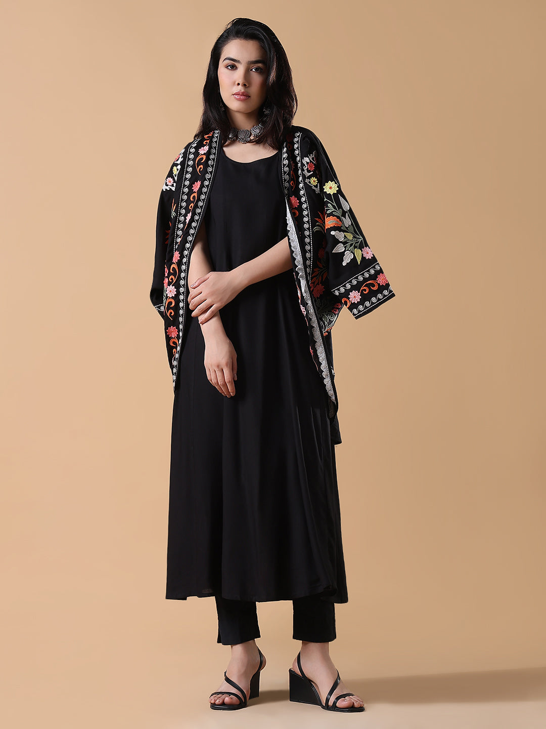 Women Black Solid Cotton A-Line Kurta with Shrug