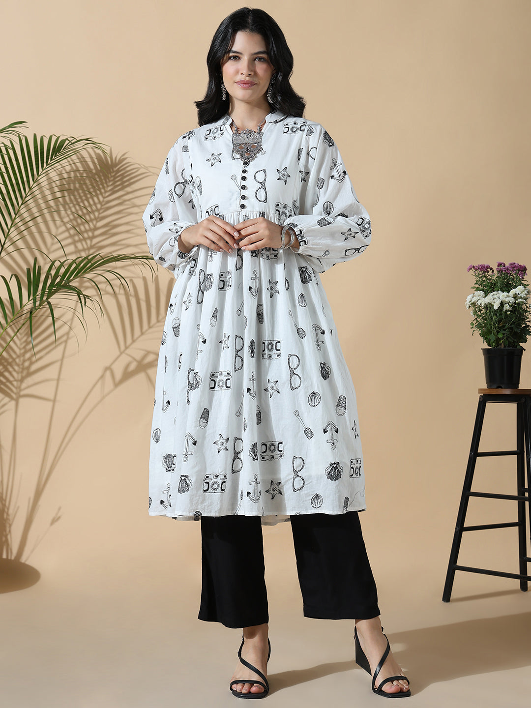 Women Cotton Graphic Anarkali White Kurta Set