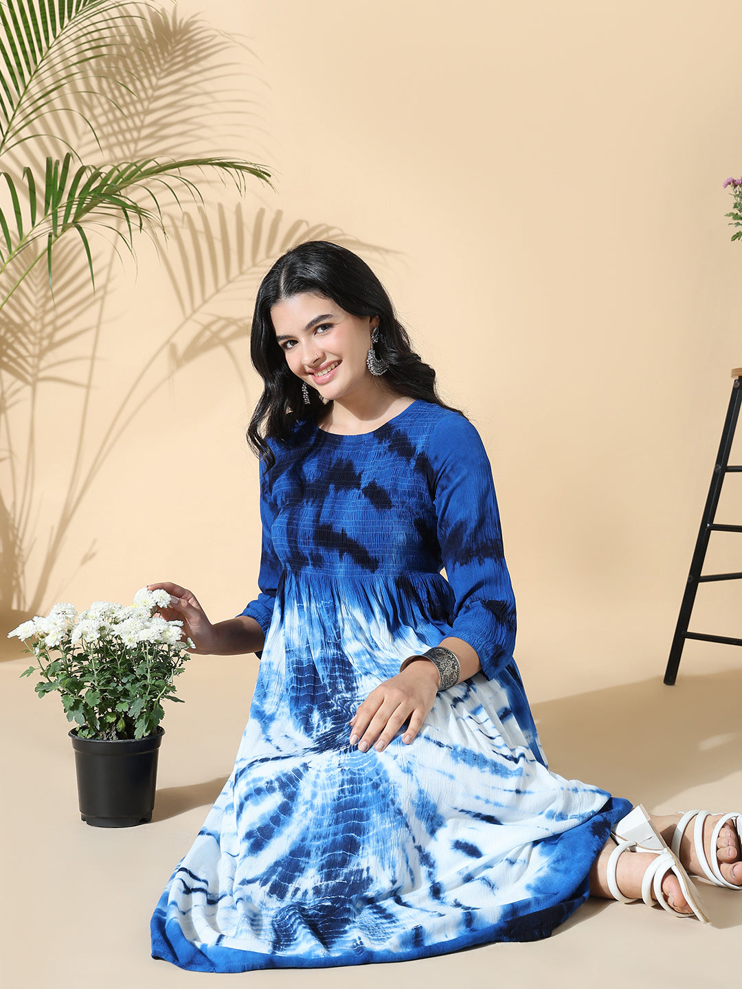 Women Navy Blue Dyed Cotton Anarkali Kurta