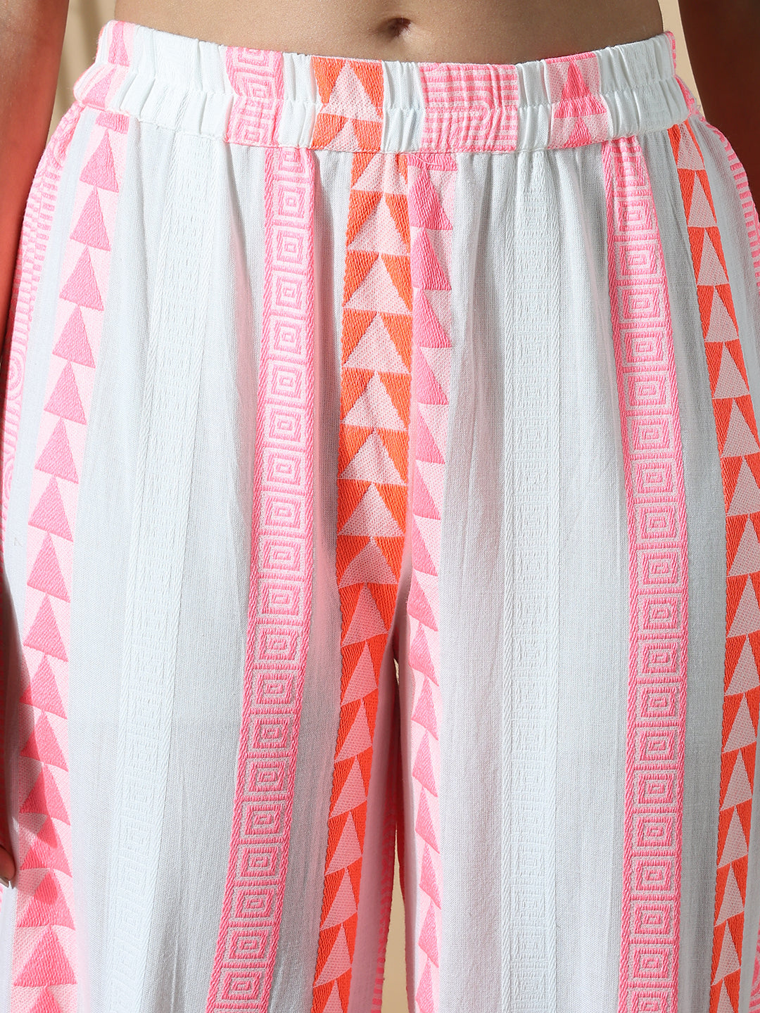 Women Cotton Geometric A-Line Pink Kurta with Palazzo