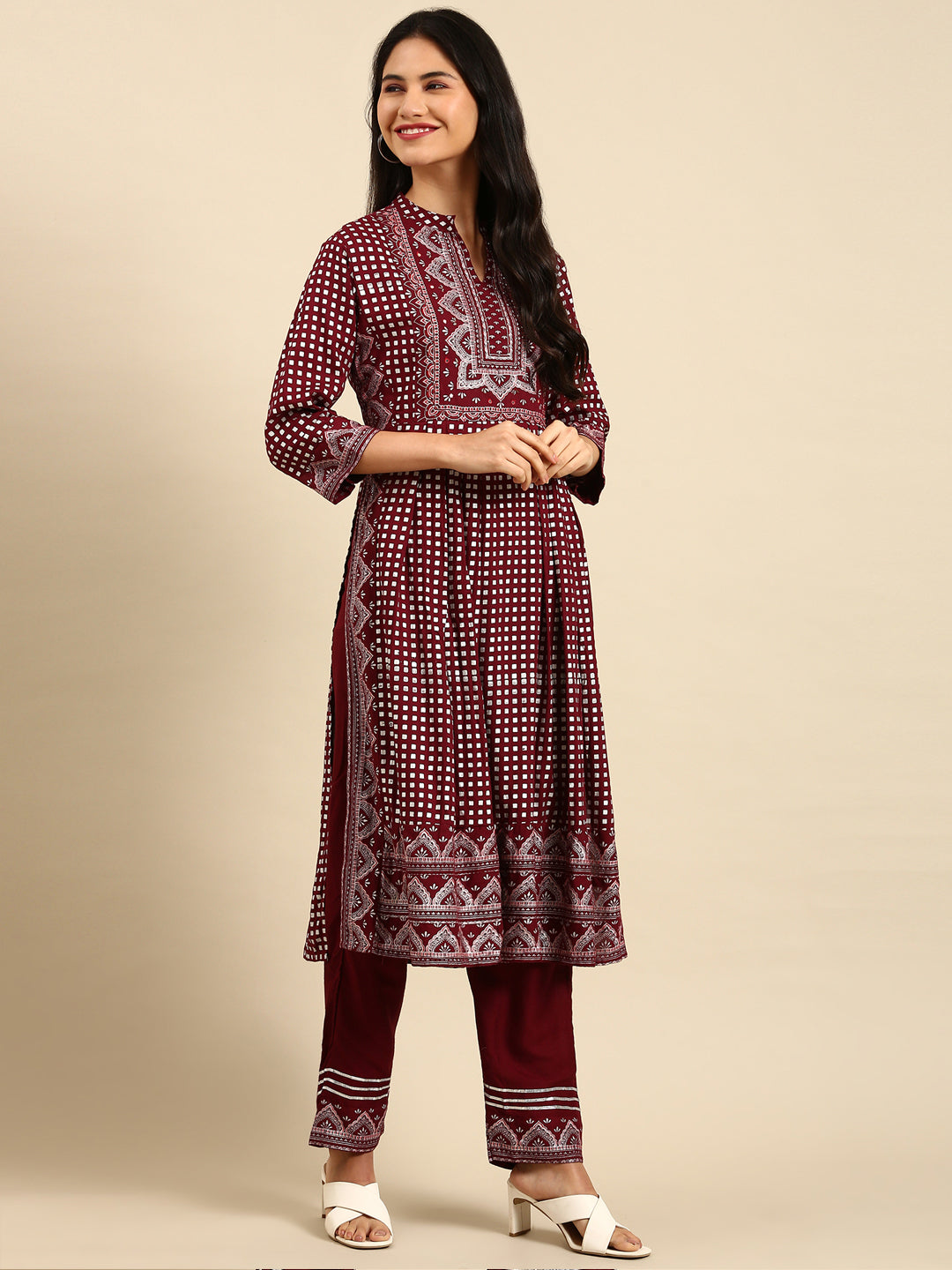 Women Geometric Maroon Anarkali Kurta Set with Dupatta