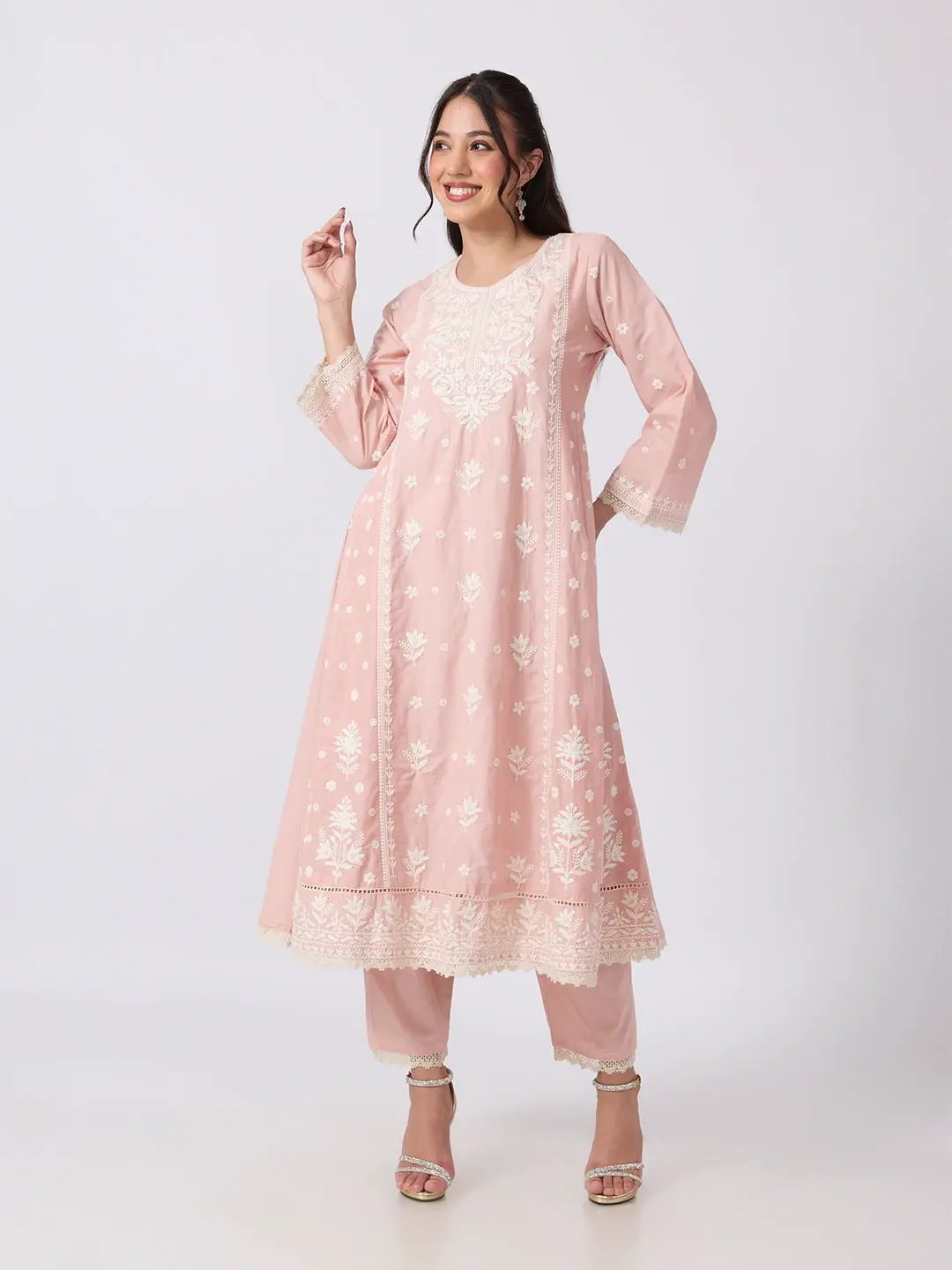 Women's Pink Floral Embroidered Kurta Set With Dupatta