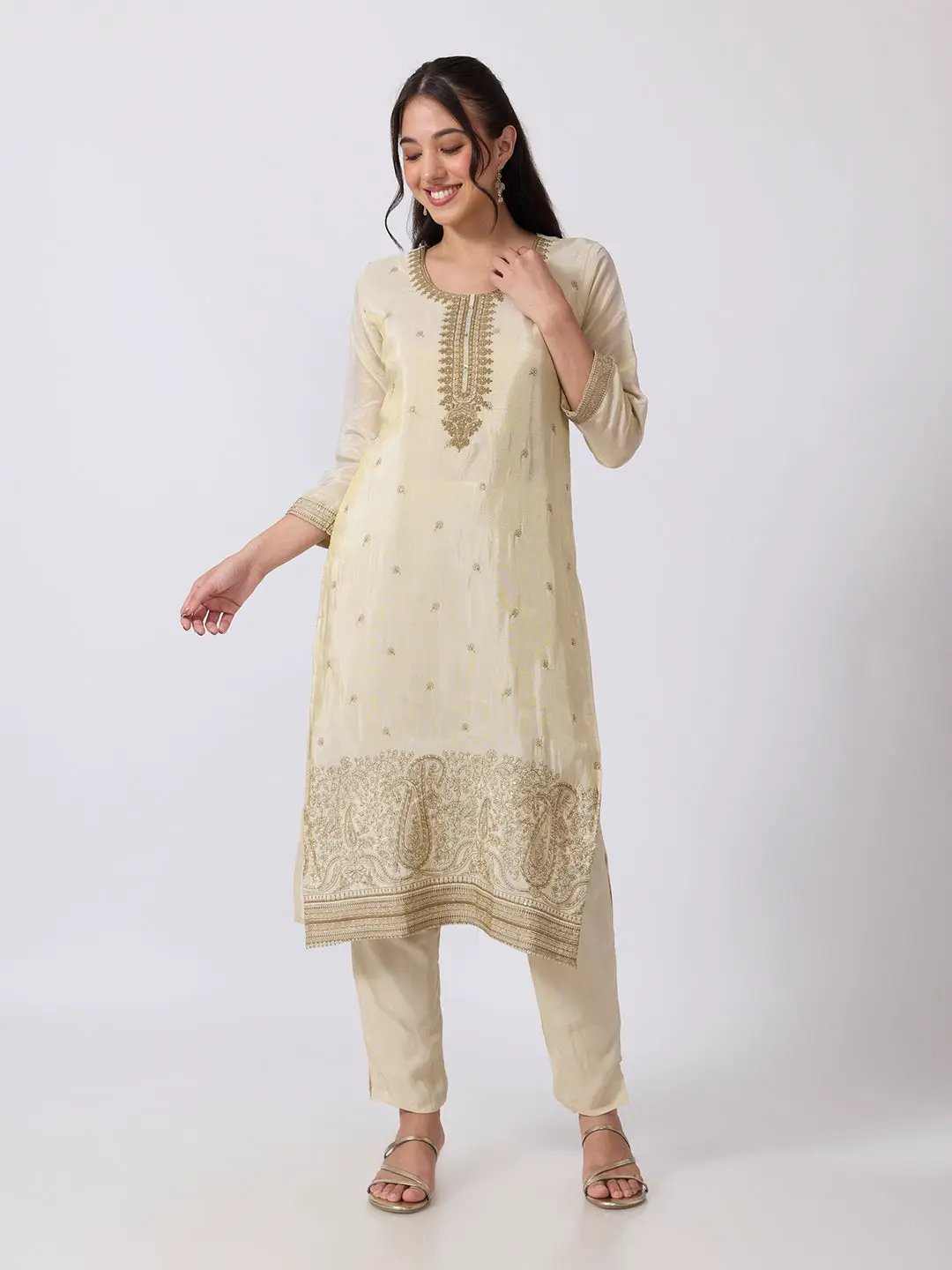 Women's Floral Embroidered Beige Straight Fit Kurta Pant Set with Scalloped Dupatta