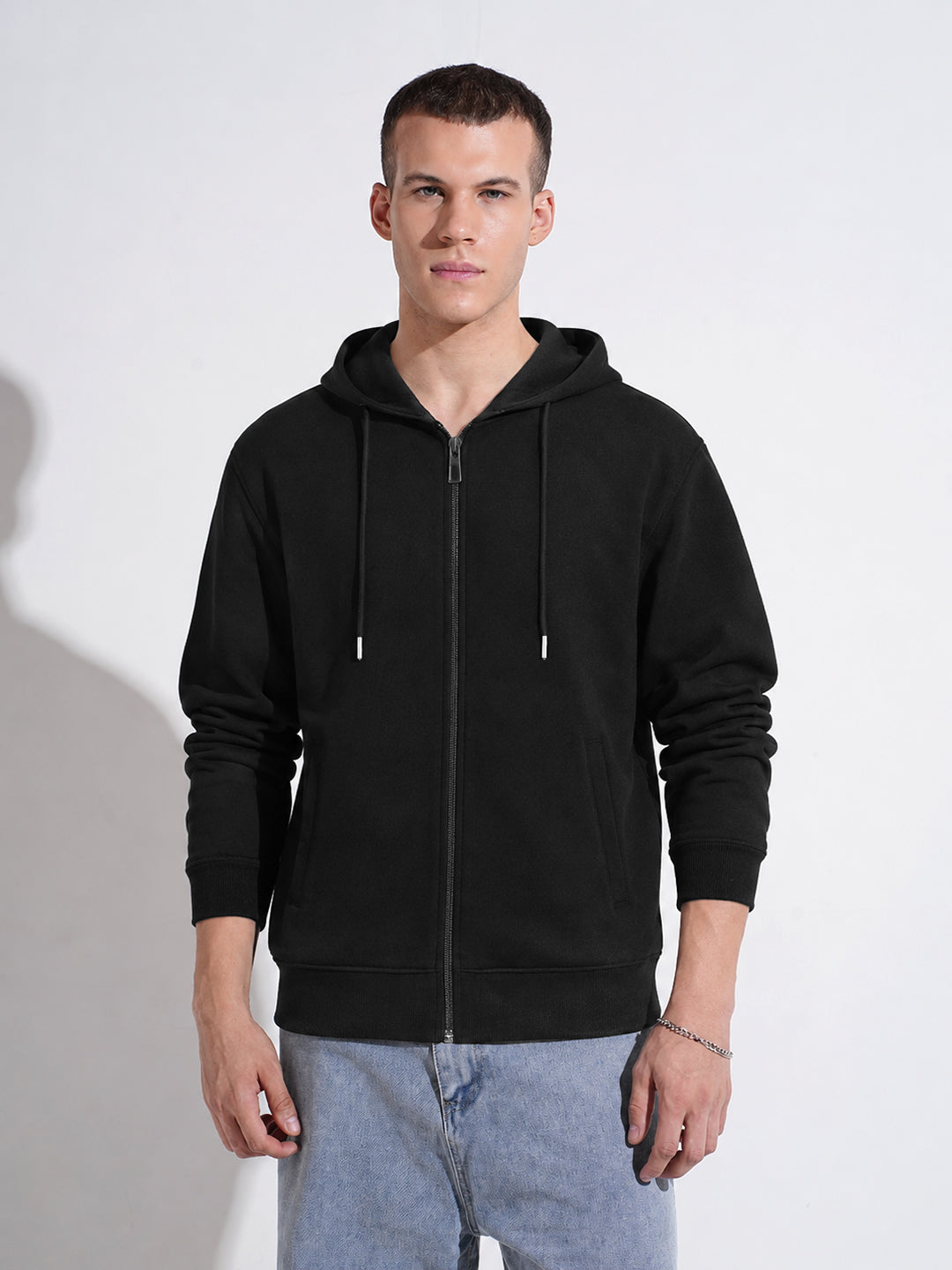 Men’s Black 360 GSM Hooded Zip-Up Sweatshirt with Drawstring and Pockets
