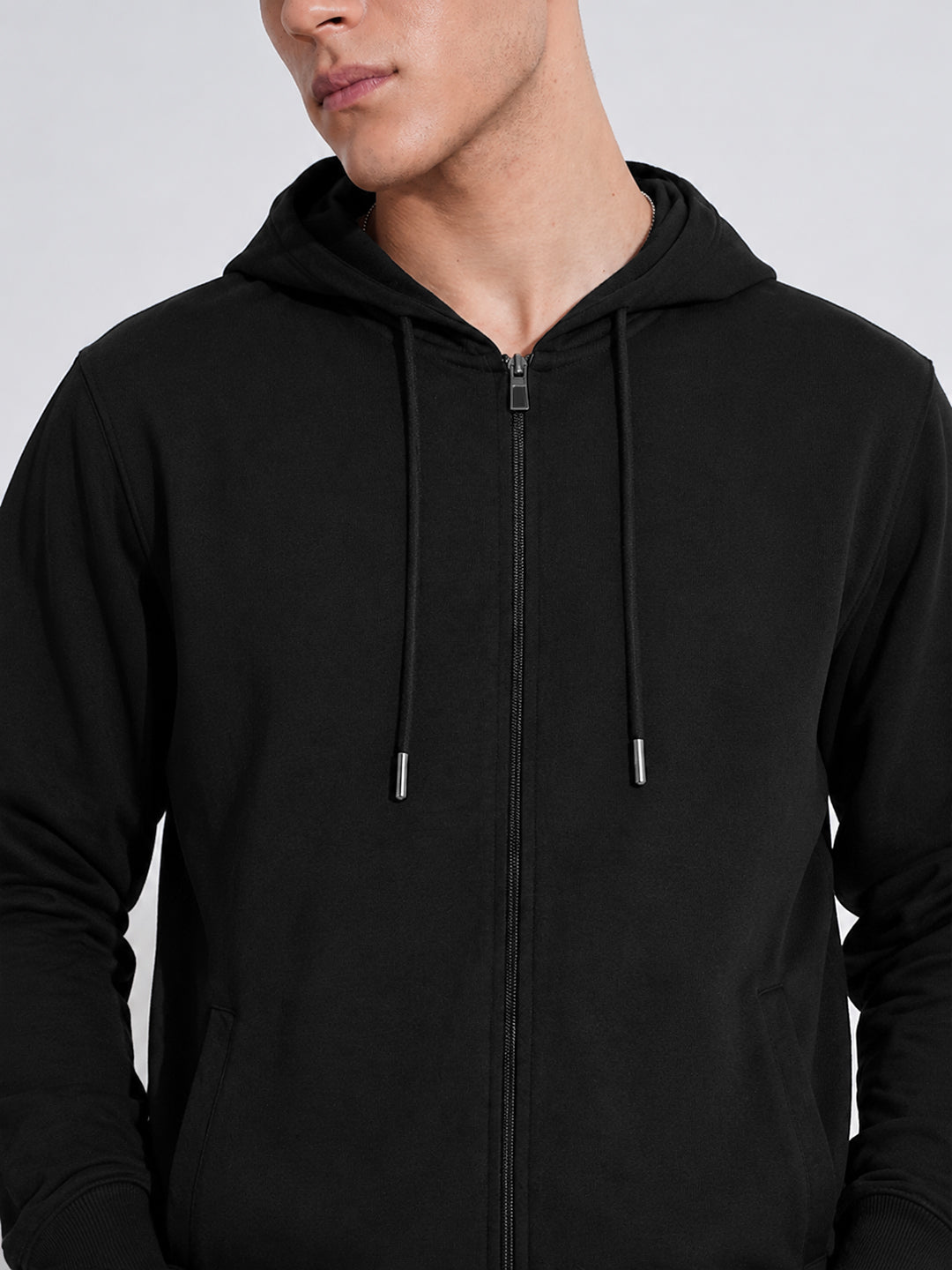 Men’s Black 360 GSM Hooded Zip-Up Sweatshirt with Drawstring and Pockets