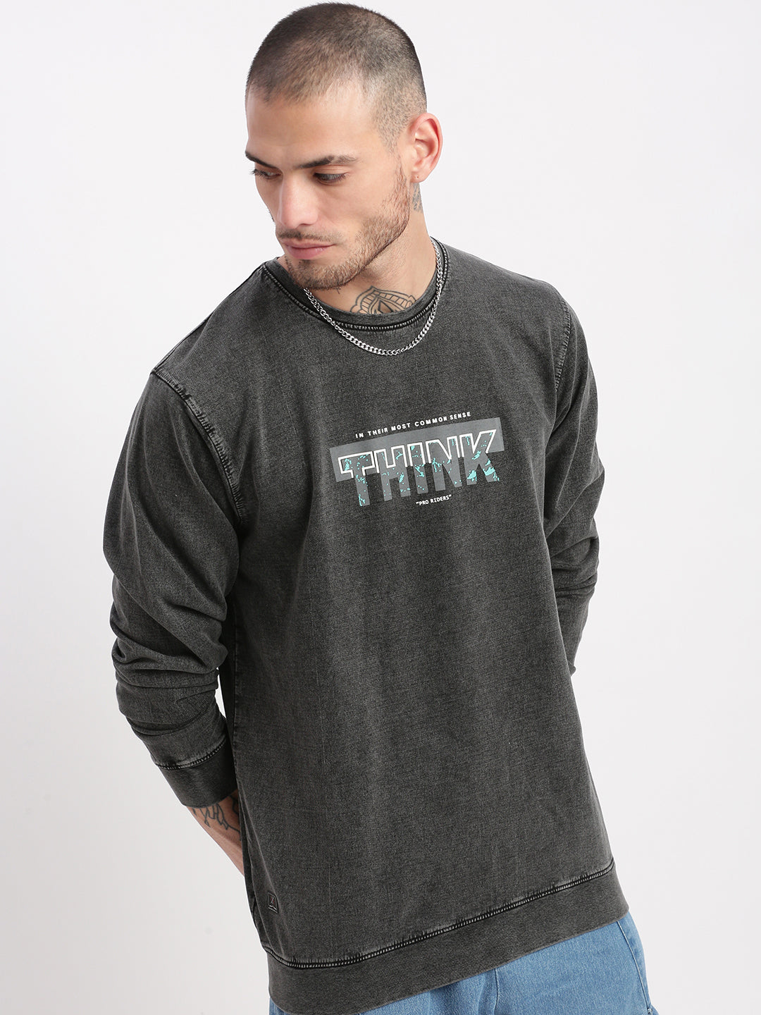 Men Grey Solid Round Neck Pullover