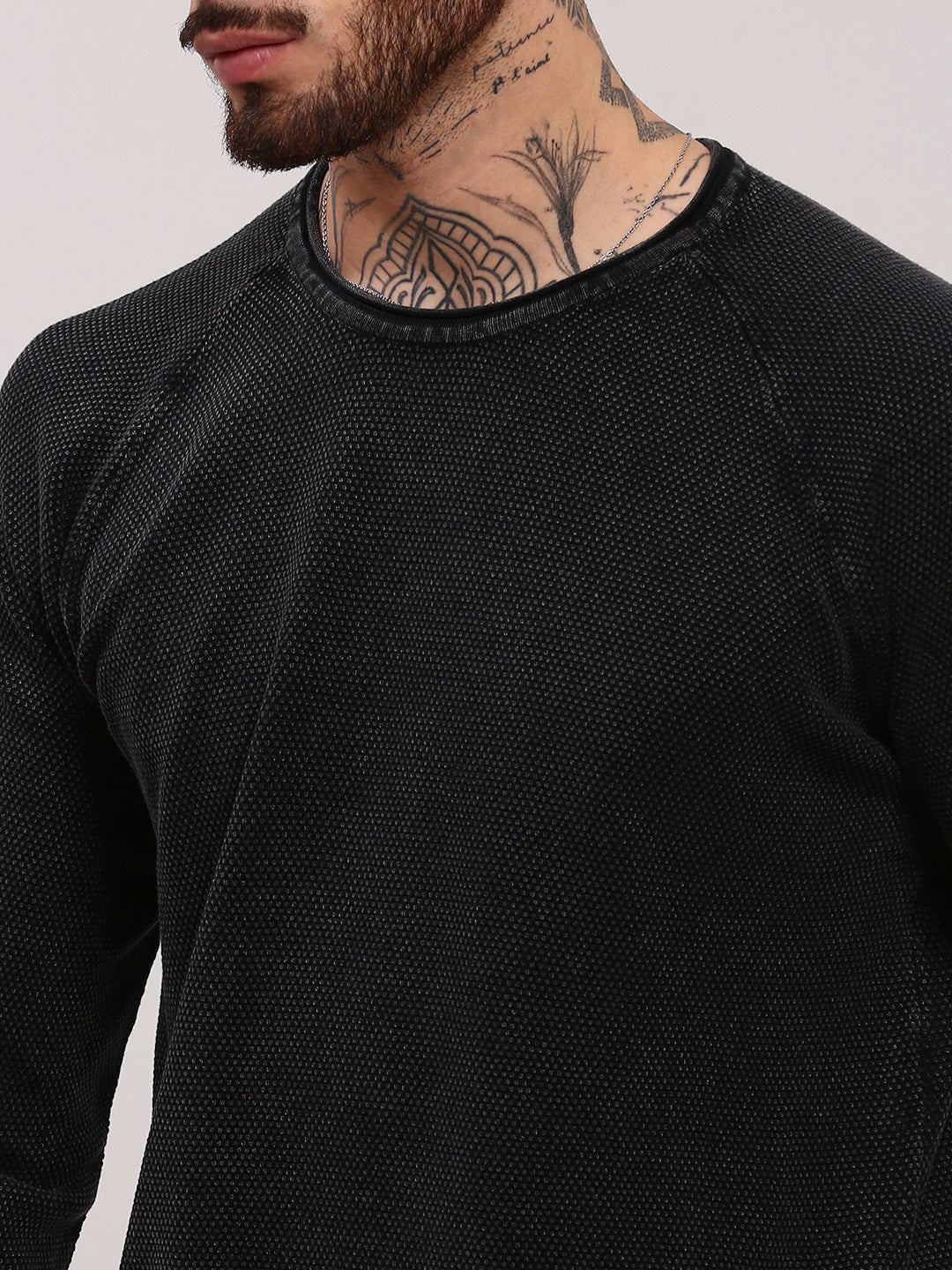 Men Black Solid Sweater