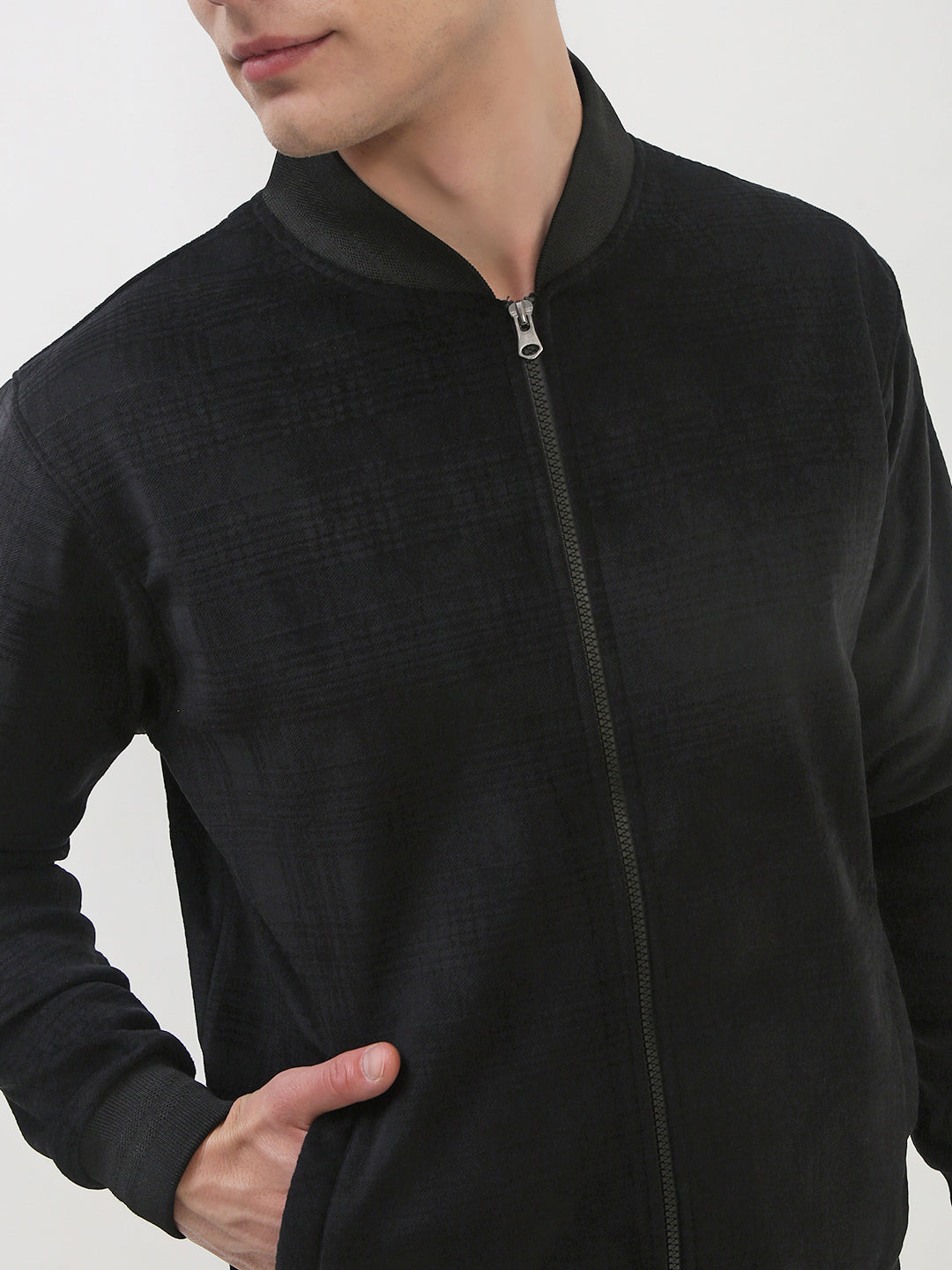Men's Black Solid Sweatshirt