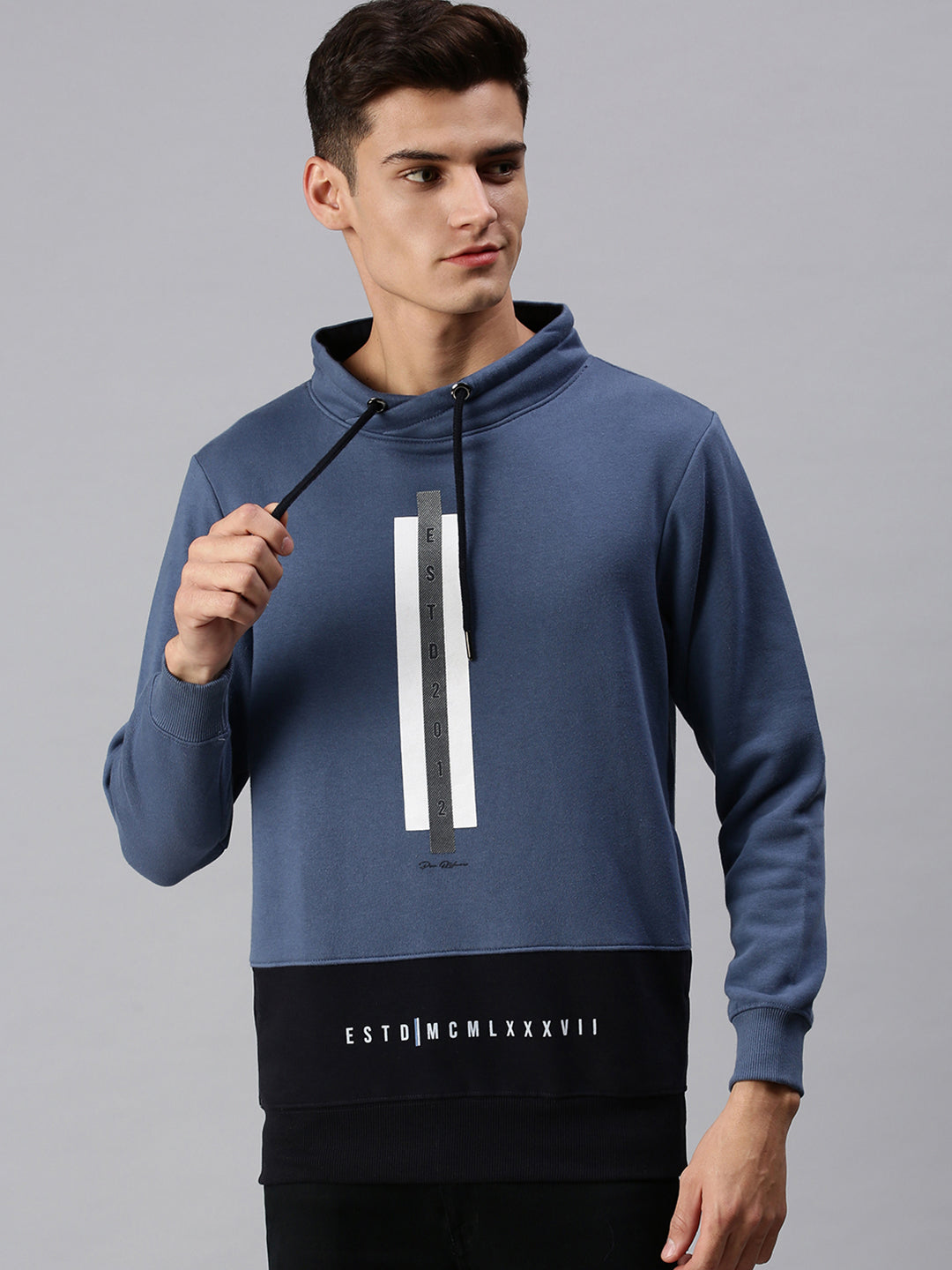 Men Hooded Solid Blue Sweatshirt