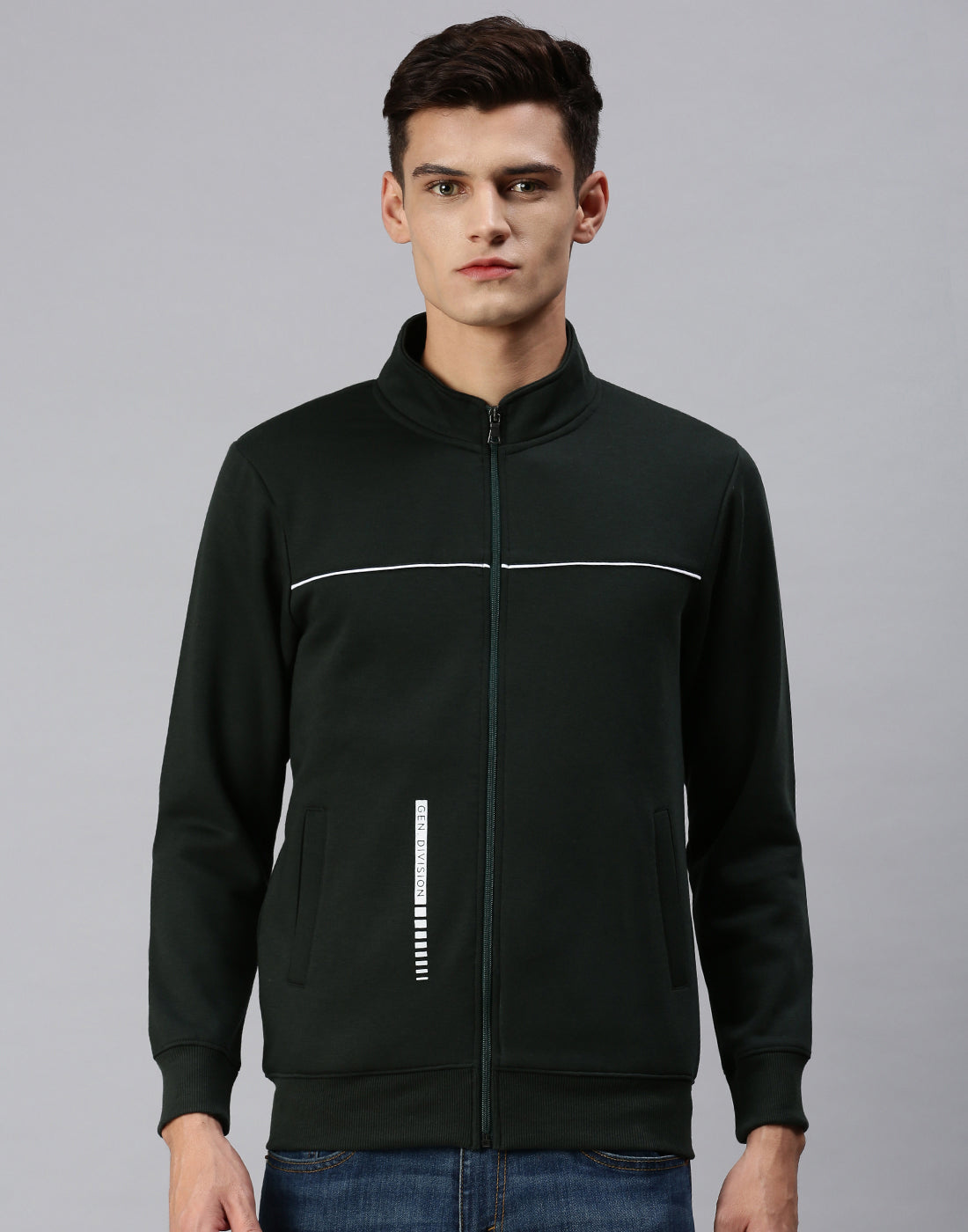 Men Solid Green Sweatshirt