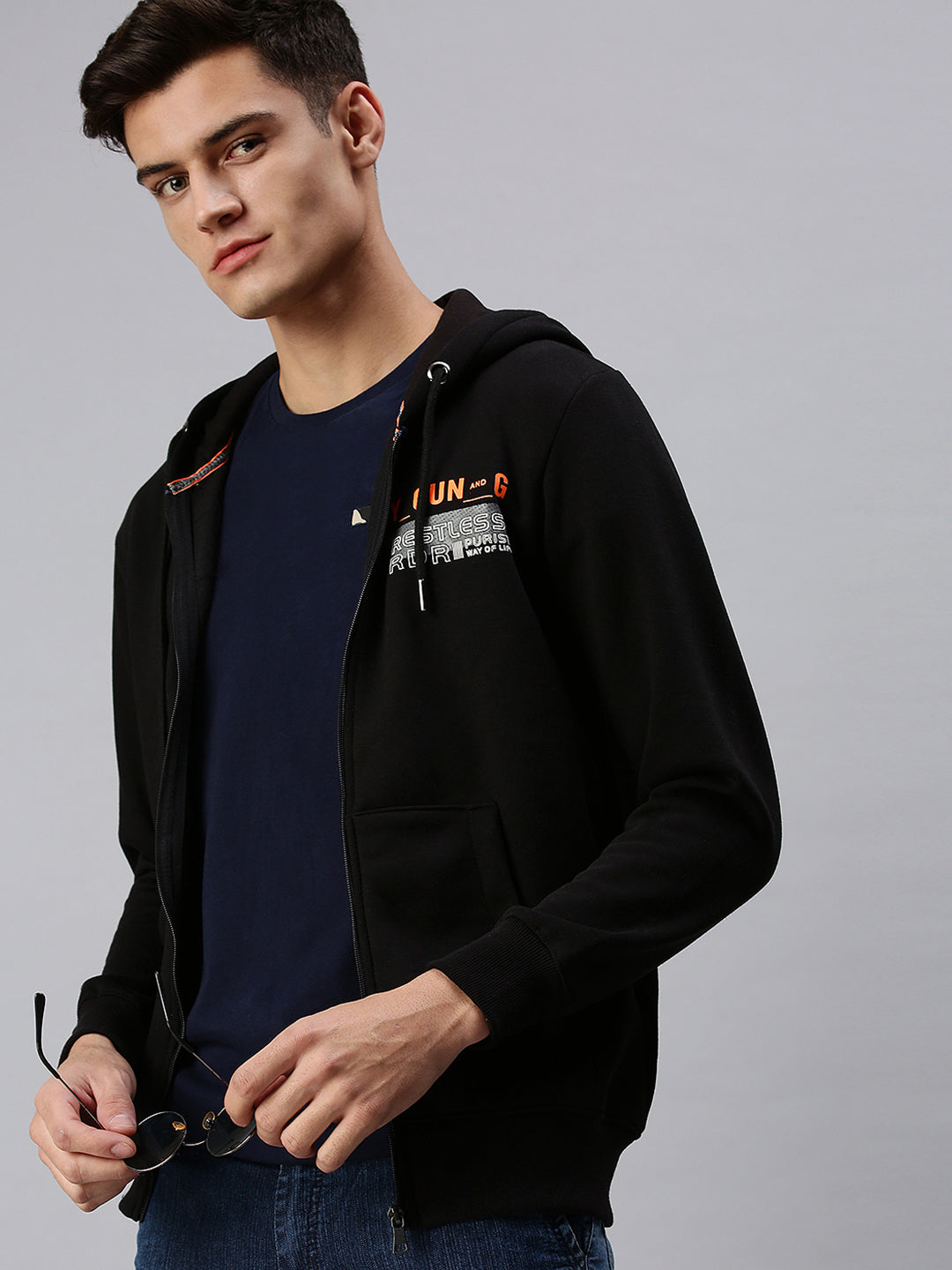 Men Hooded Solid Black Sweatshirt