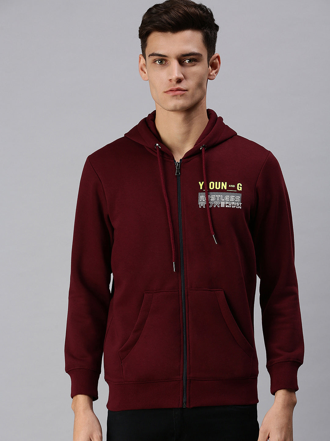 Men Hooded Solid Maroon Sweatshirt