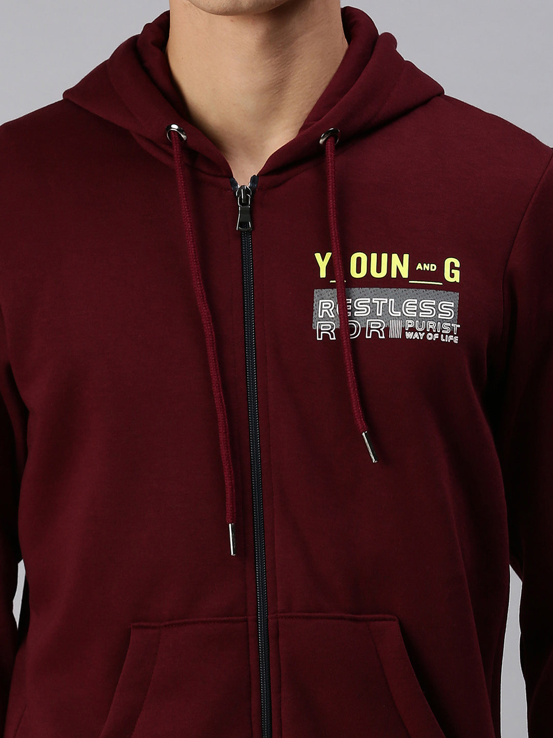 Men Hooded Solid Maroon Sweatshirt