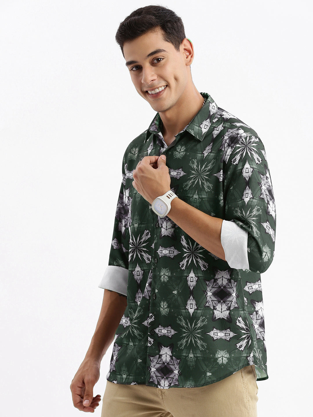 Men Spread Collar Abstract Slim Fit Green Shirt