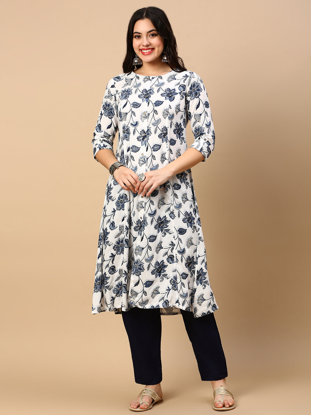 Women White Floral Straight Kurta