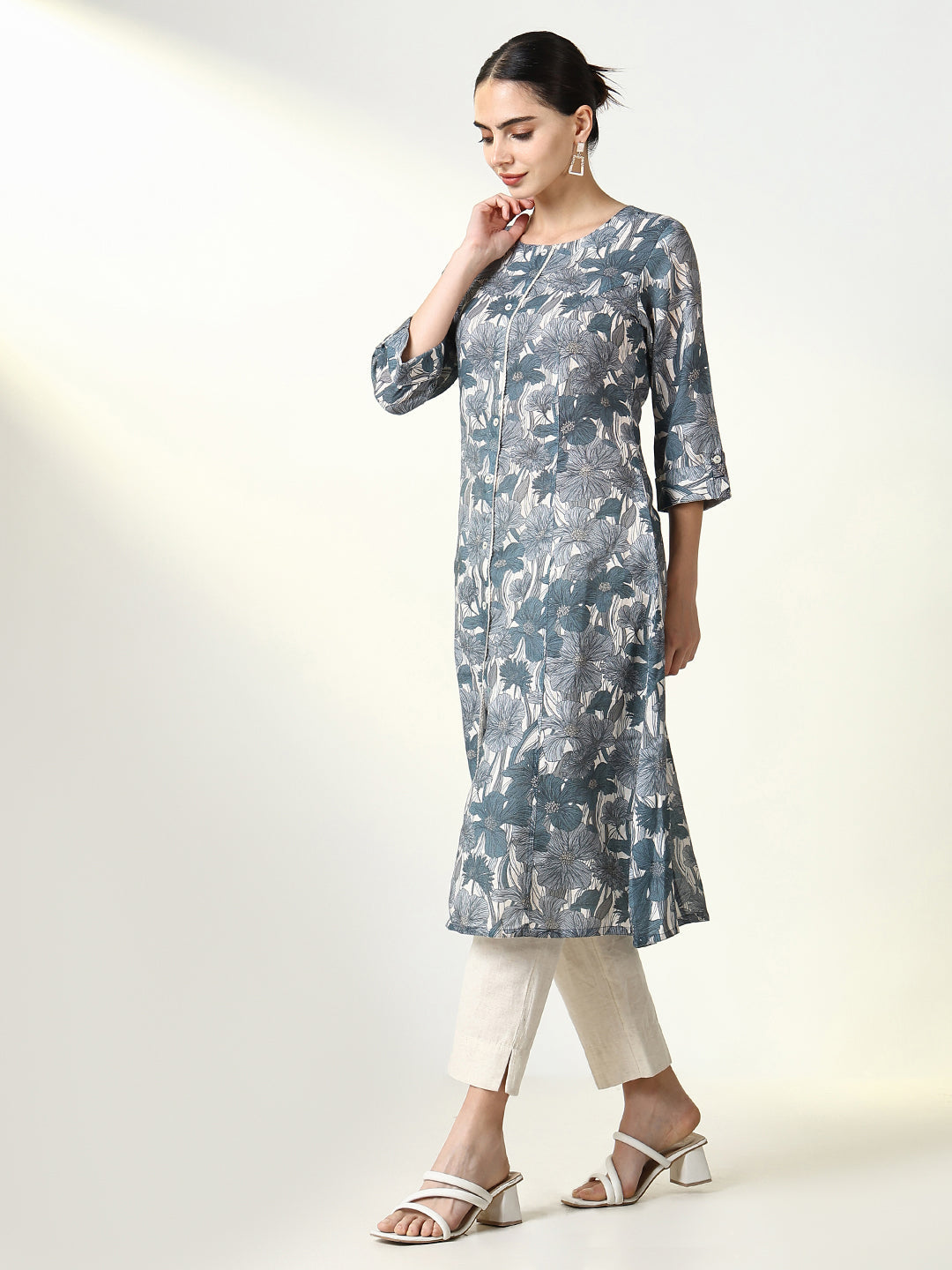 Women Grey Floral A Line Kurta