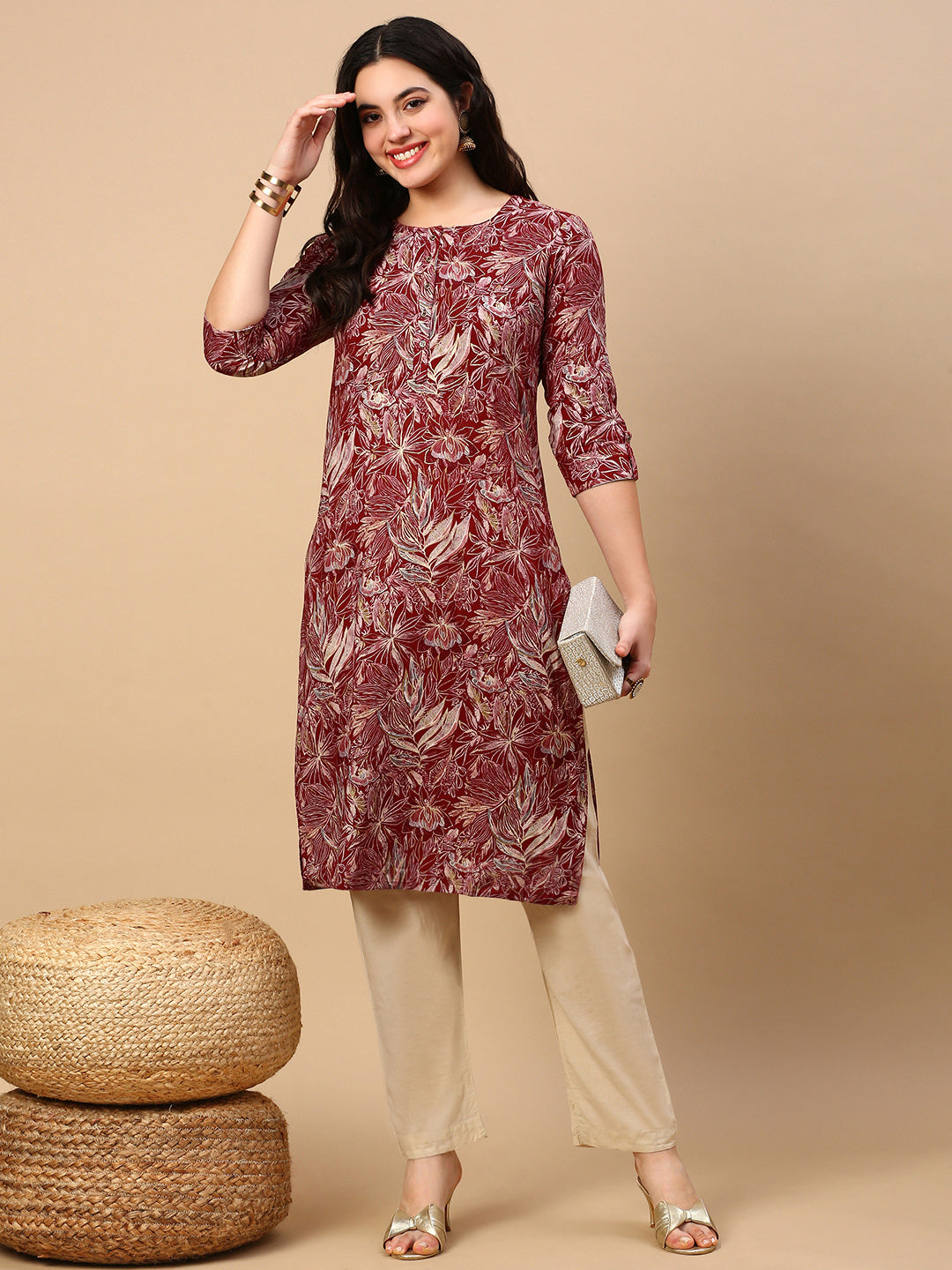 Women Red Floral Straight Kurta