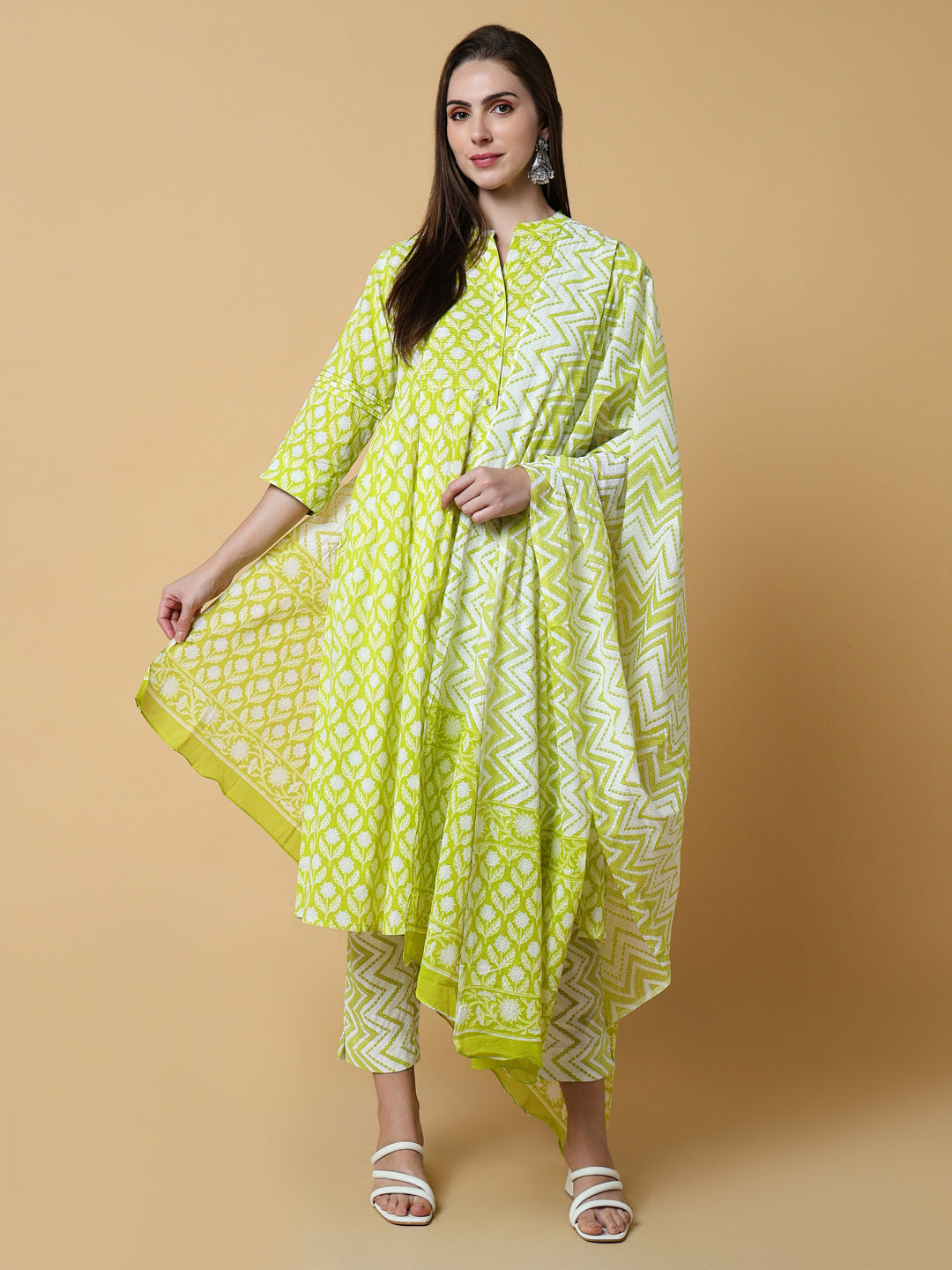 Women Floral Green Anarkali Kurta Set with Dupatta