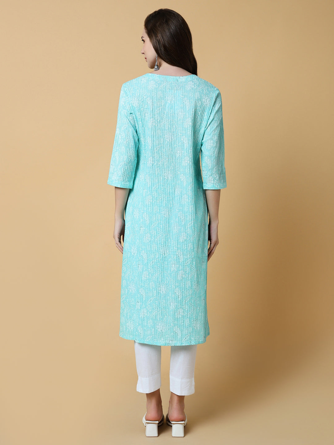 Women Blue Floral Straight Kurta