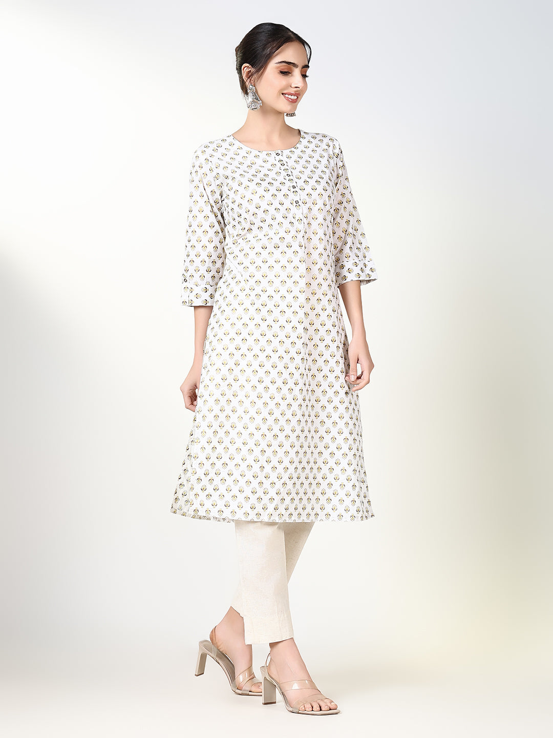 Women White Floral Straight Kurta