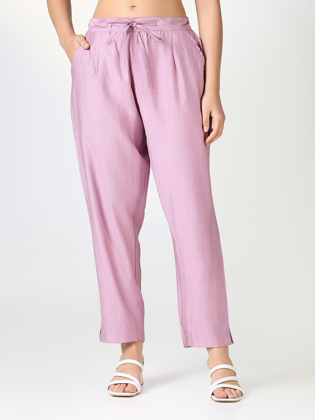 Women Solid Mauve Slim Fit Trousers