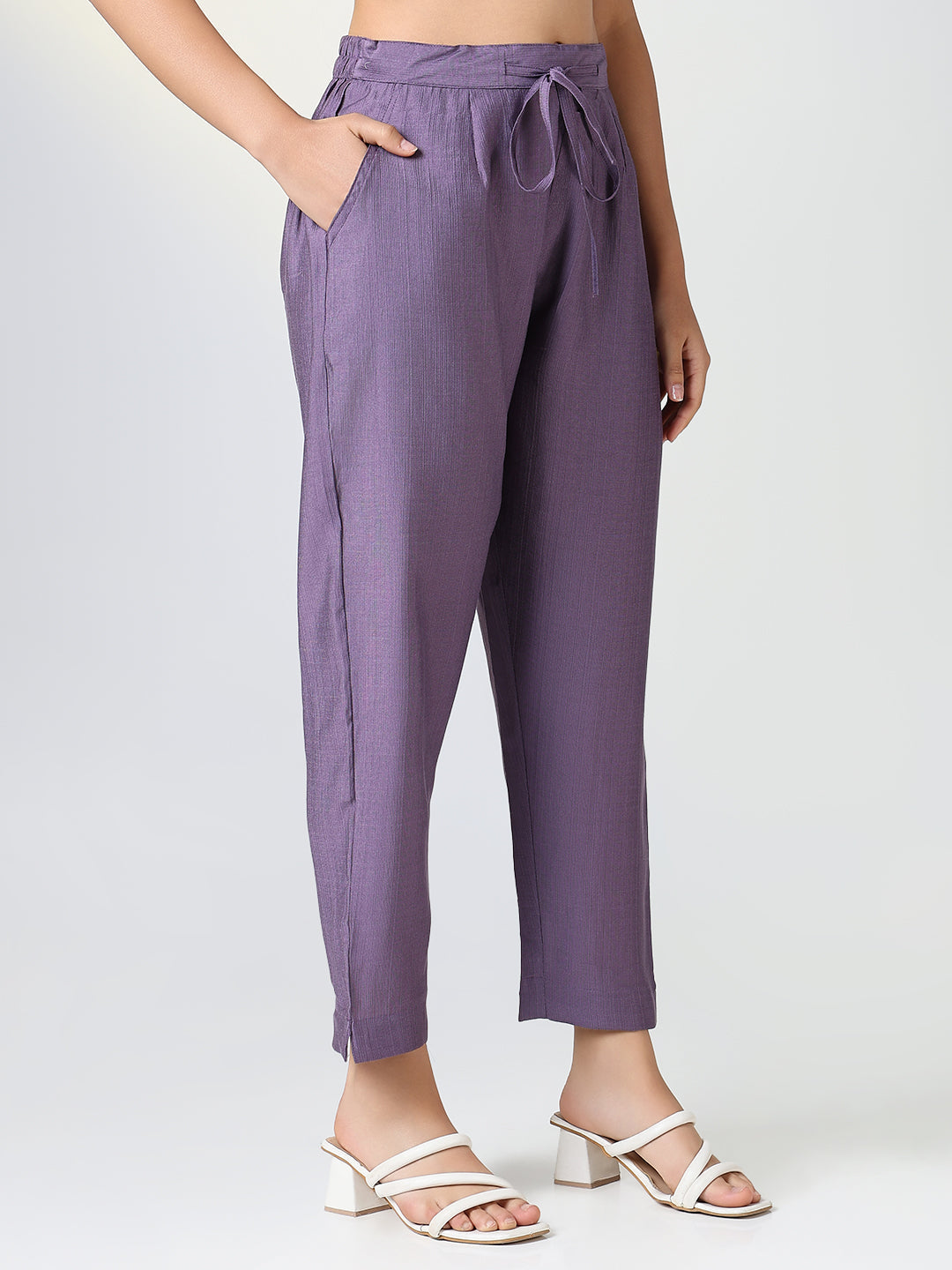 Women Solid Purple Slim Fit Trousers