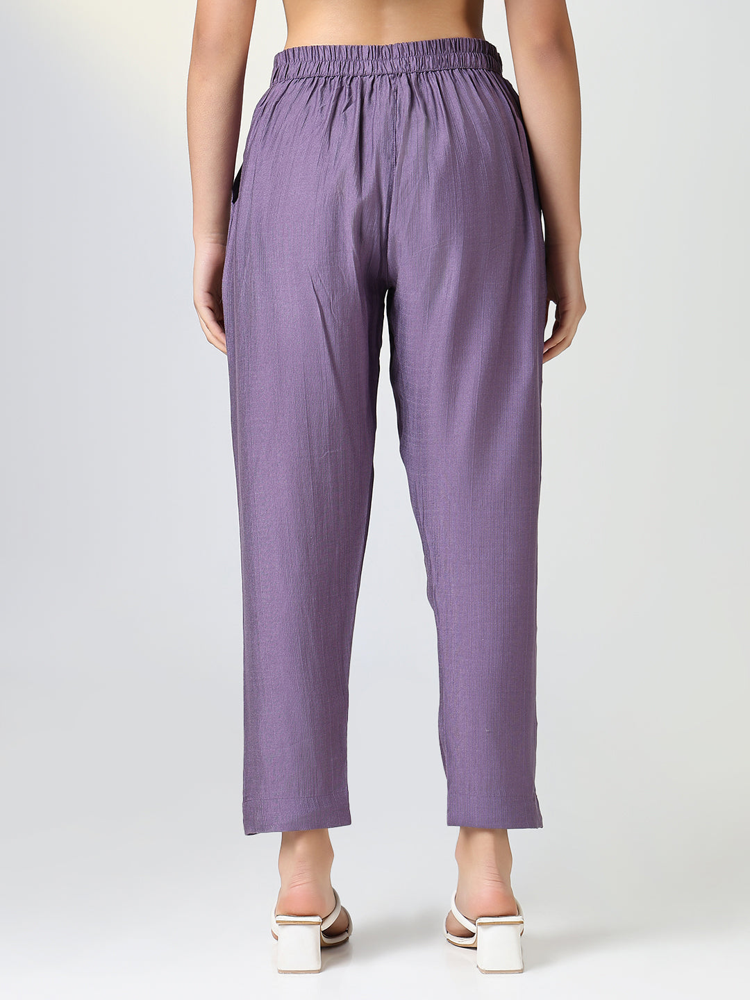 Women Solid Purple Slim Fit Trousers