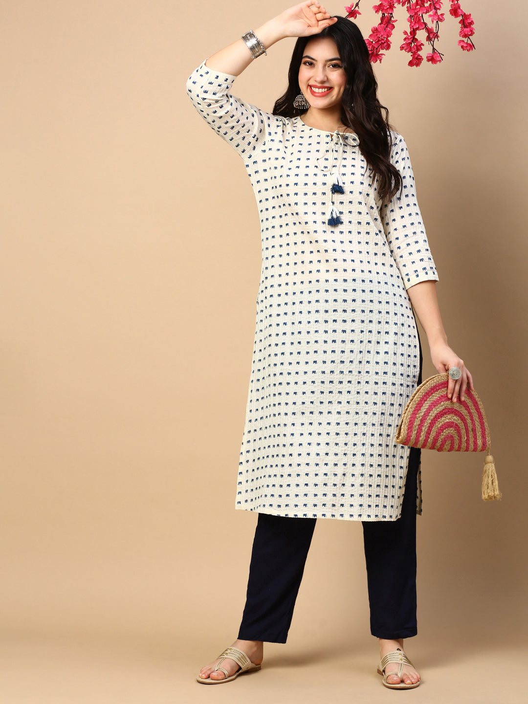 Women Cream Graphic Straight Kurta