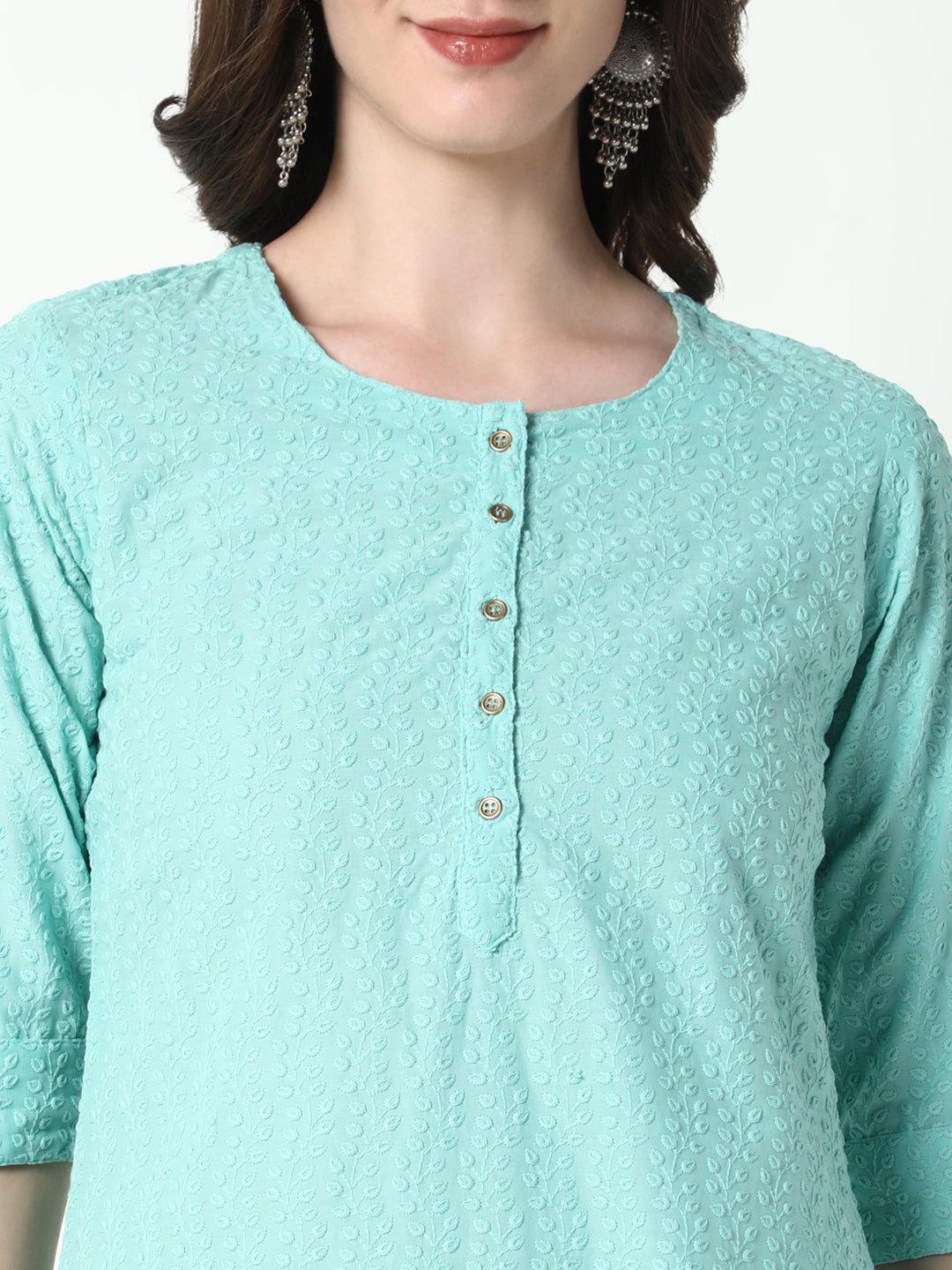 Women Green Embroidered Straight Kurta