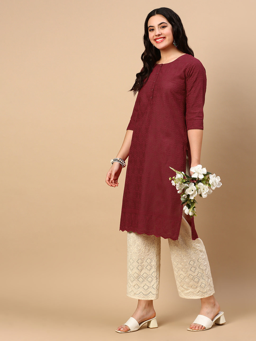 Women Red Solid Straight Kurta