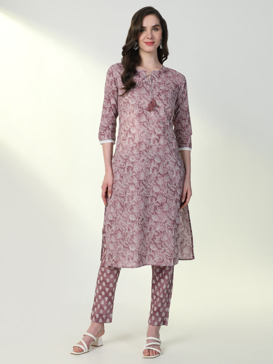 Women Purple Floral Straight Kurta Set