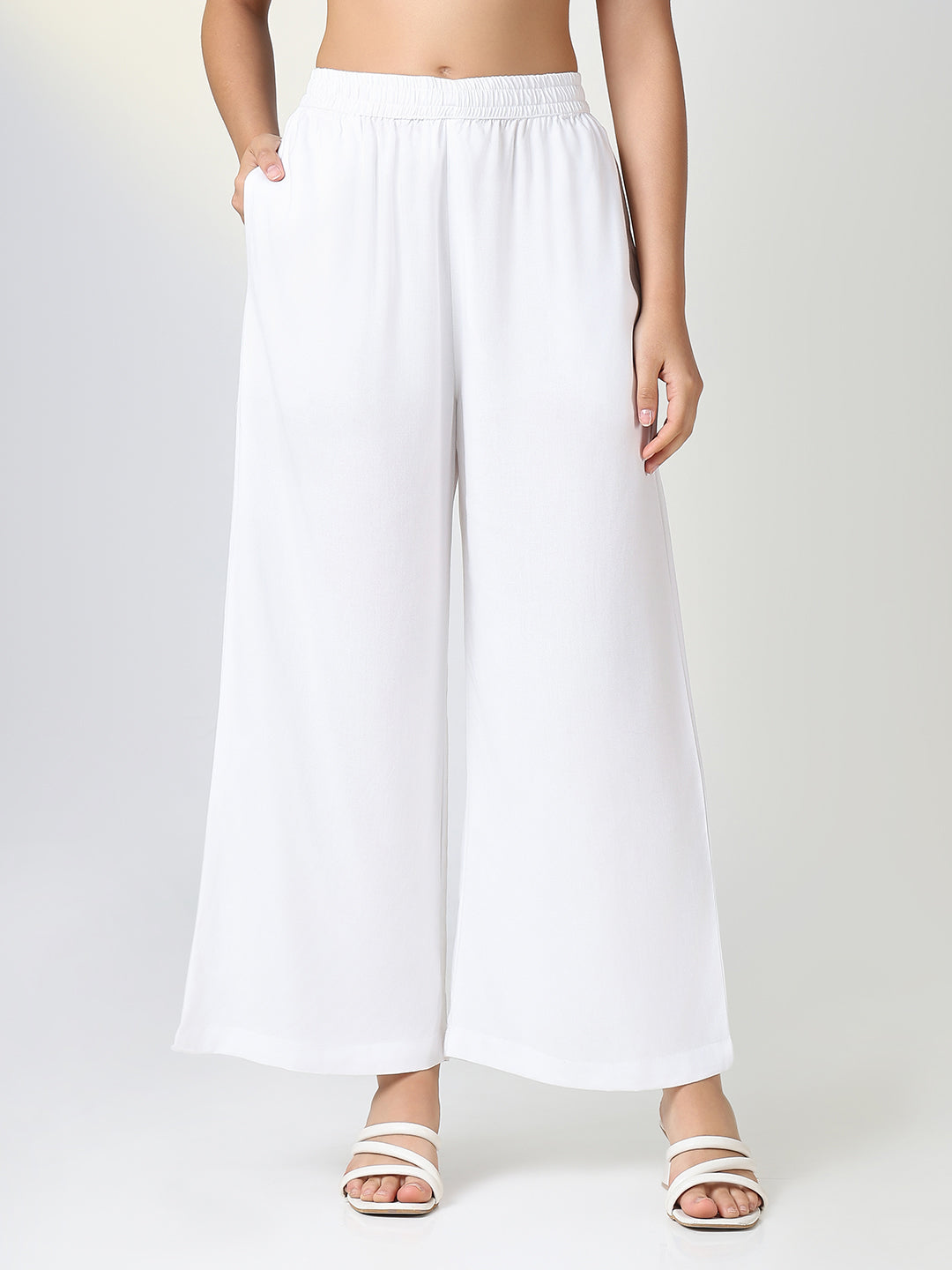 Women Solid White  Straight Fit Parallel Trousers