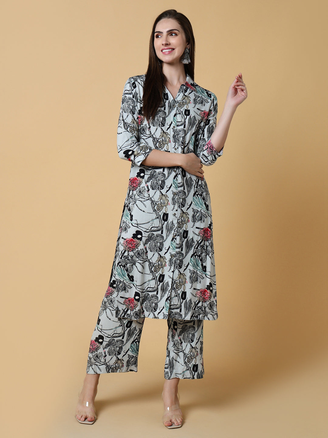 Women Floral Grey Straight Kurta Set