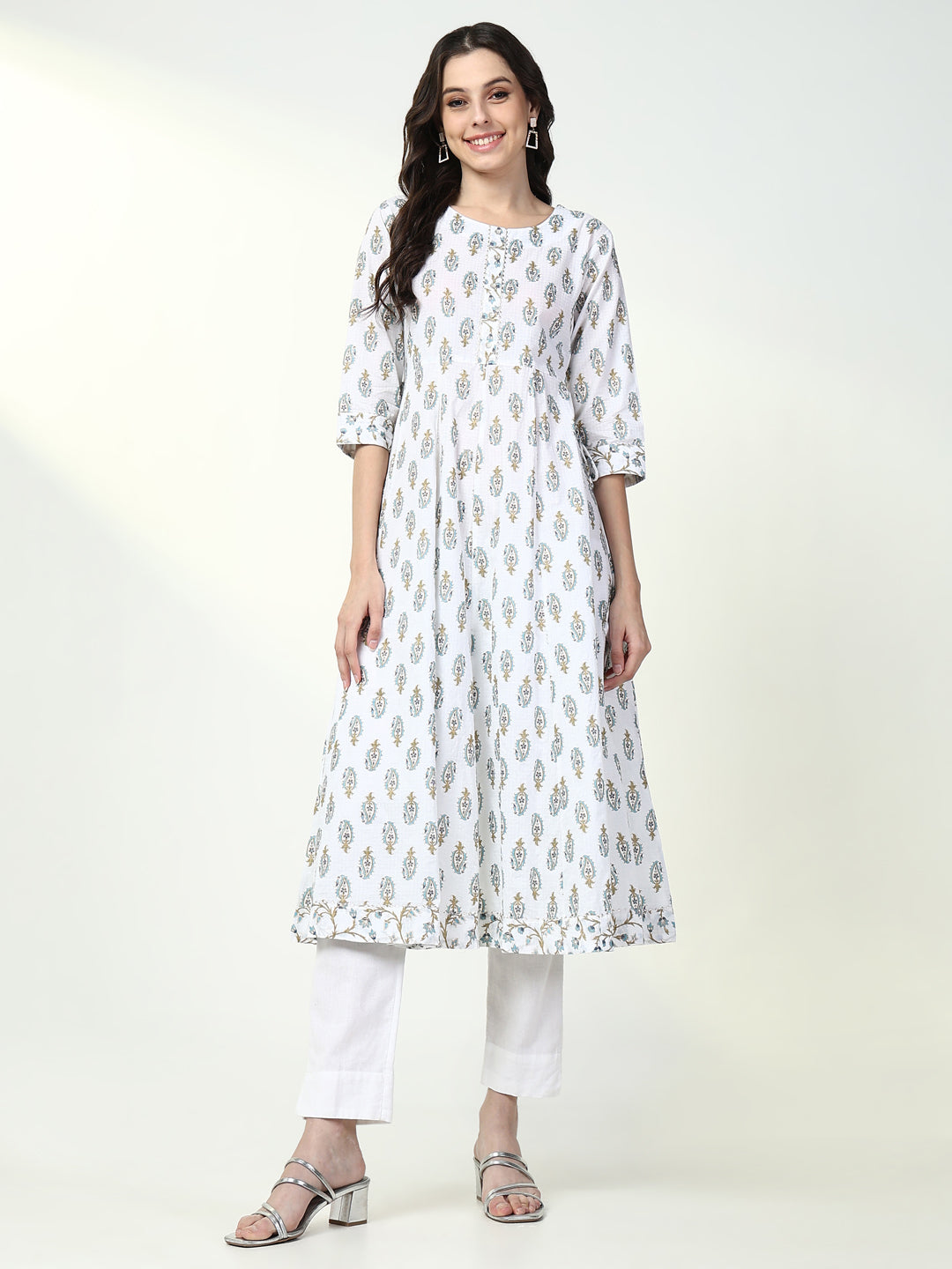 Women White Paisley Anarkali Kurta