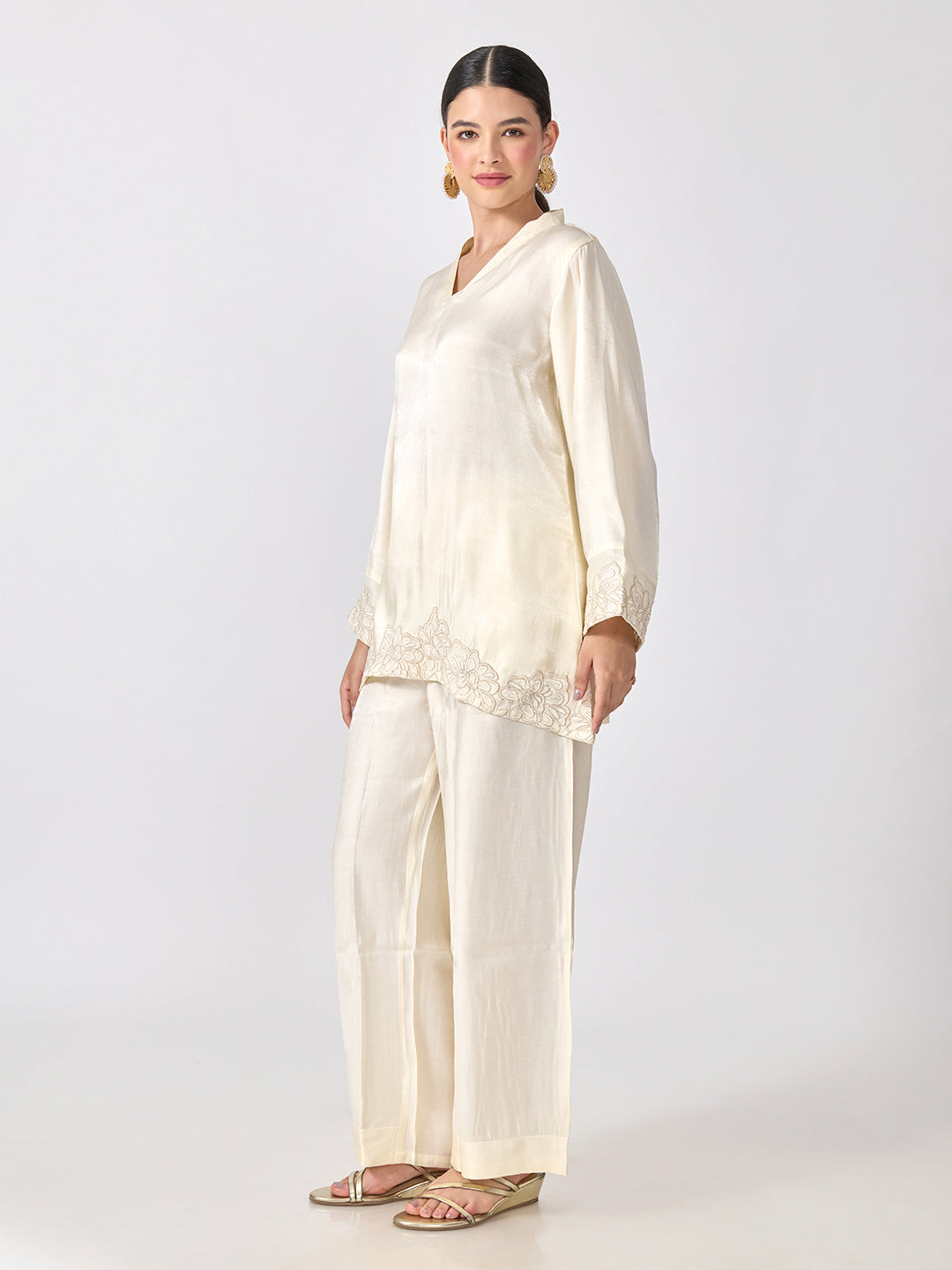 Women’s Floral Embroidered Off White A-Line Kurta Set