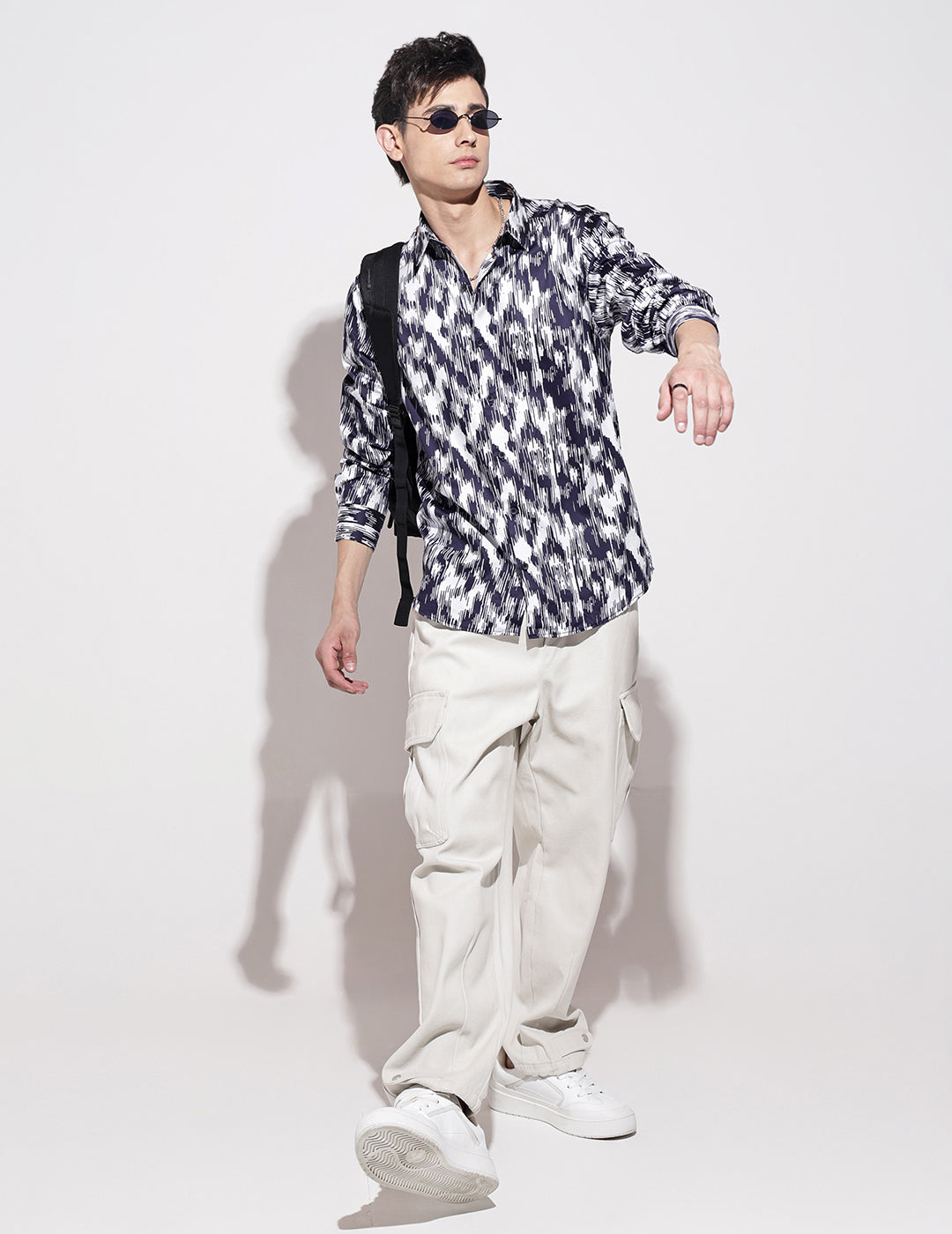 Men's Abstract Print Navy Blue Full Sleeve Regular Fit Shirt