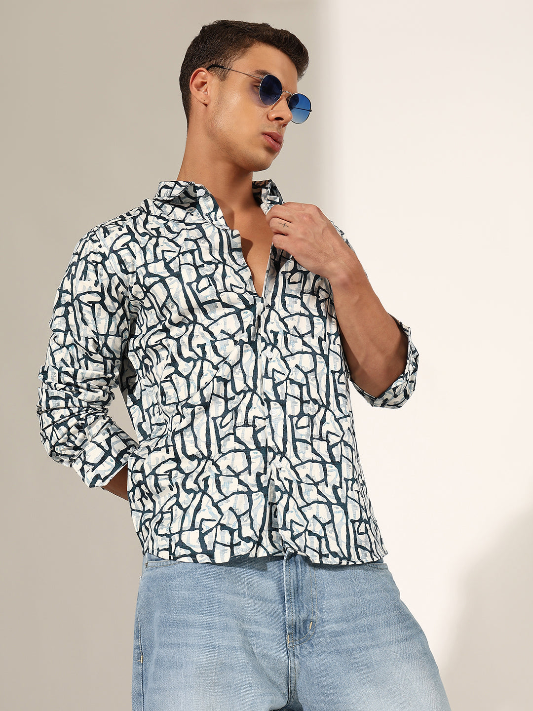 Men's Abstract Blue Regular Fit Casual Shirt