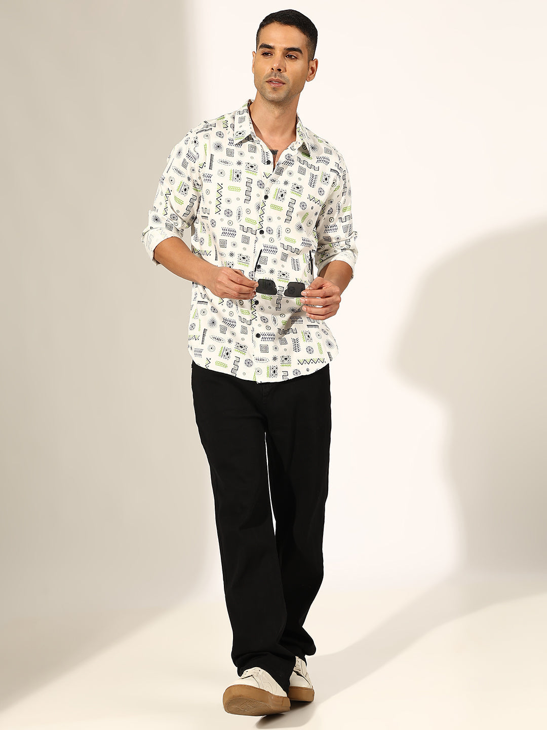 Men's Abstract White Regular Fit Casual Shirt