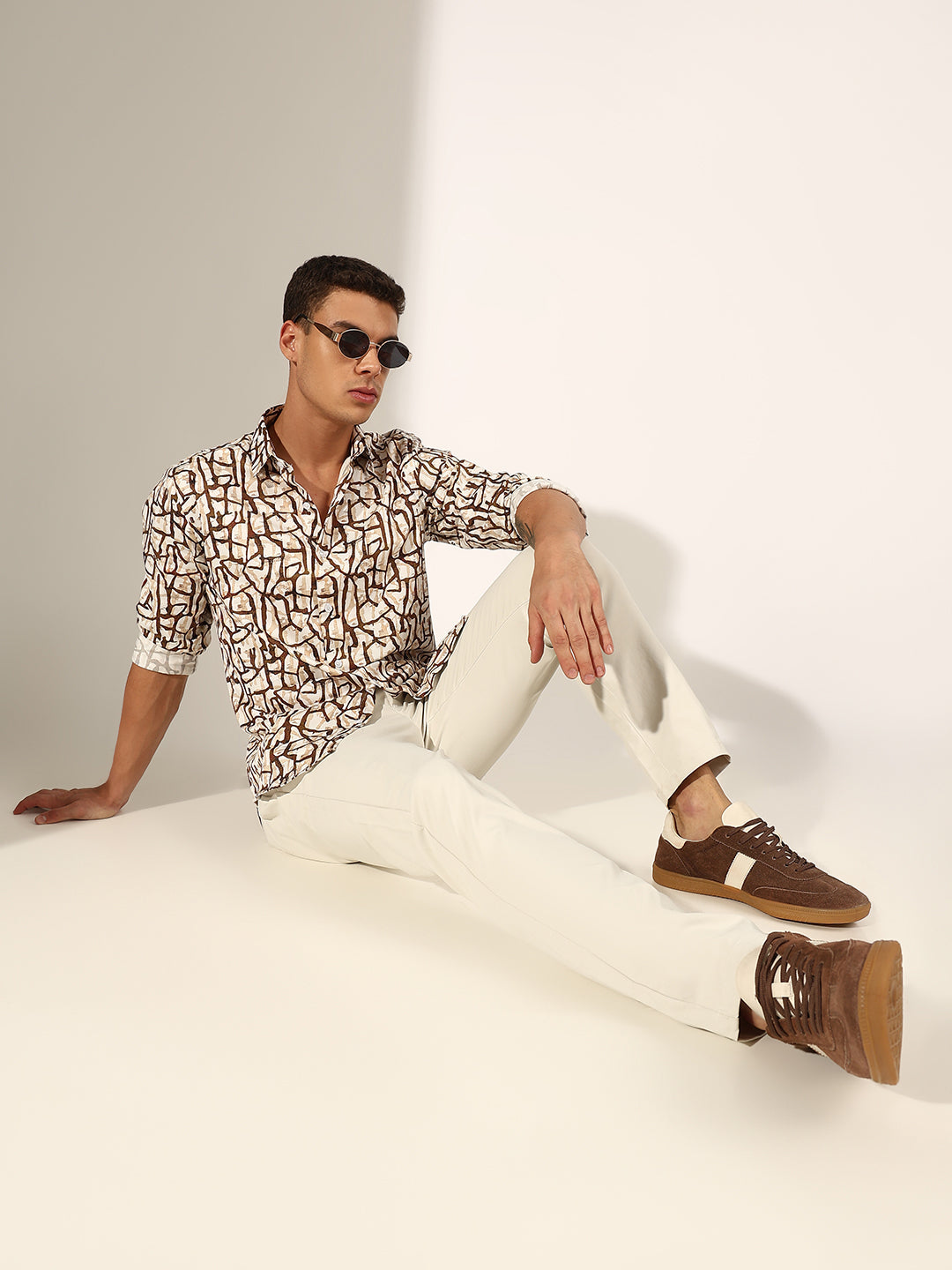Men's Abstract Brown Regular Fit Casual Shirt