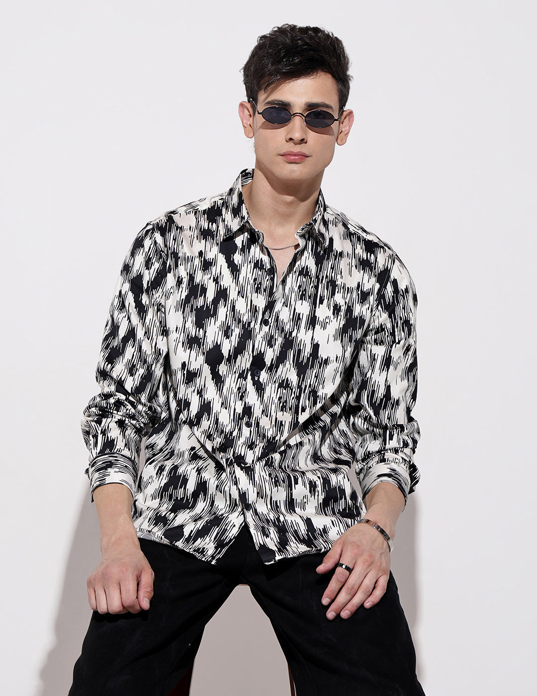 Men's Abstract Print White Full Sleeve Regular Fit Shirt