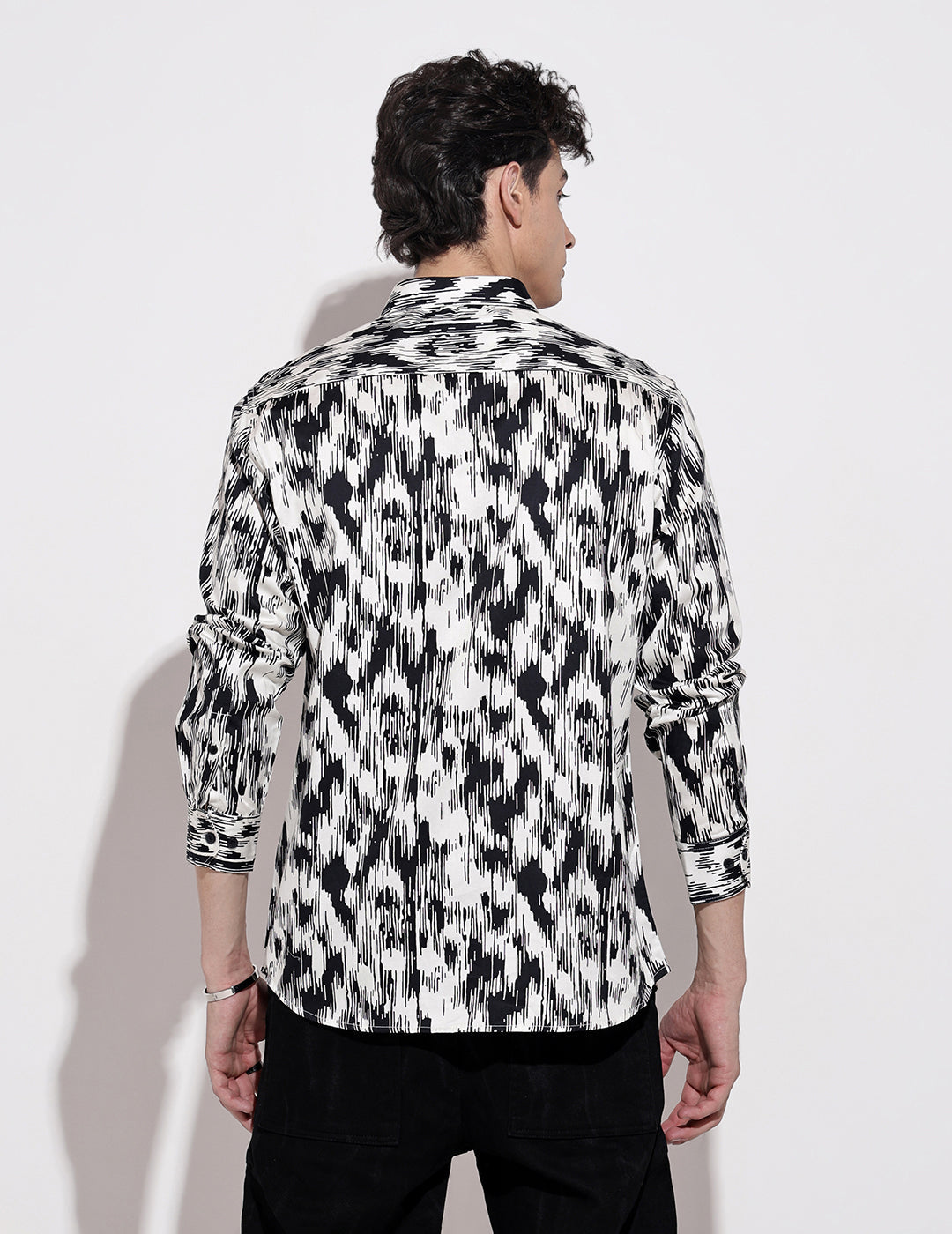 Men's Abstract Print White Full Sleeve Regular Fit Shirt