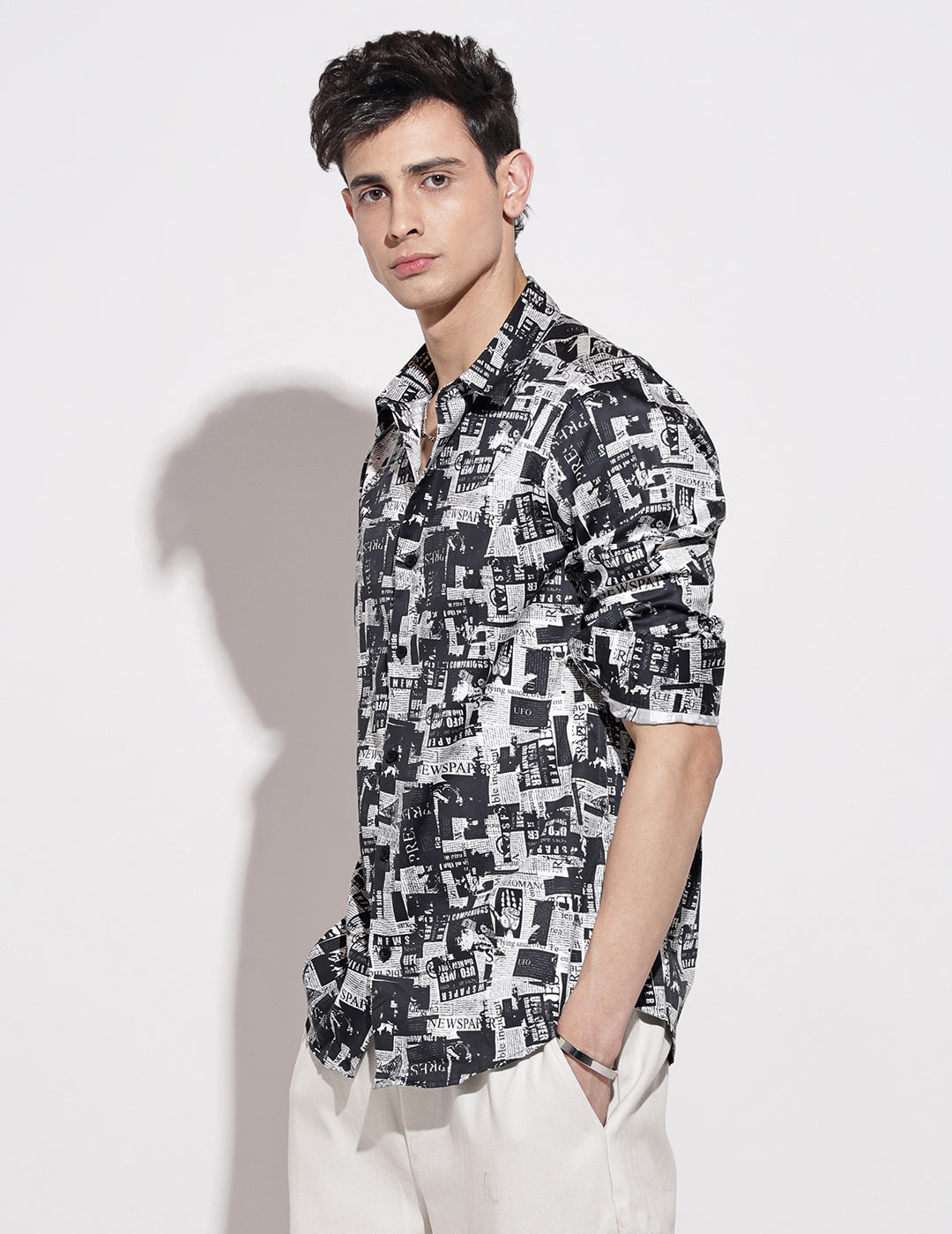 Men's Abstract Print Black Full Sleeve Regular Fit Shirt