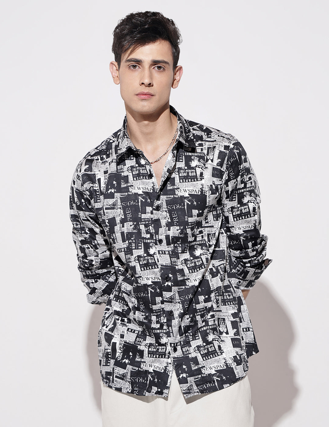 Men's Abstract Print Black Full Sleeve Regular Fit Shirt