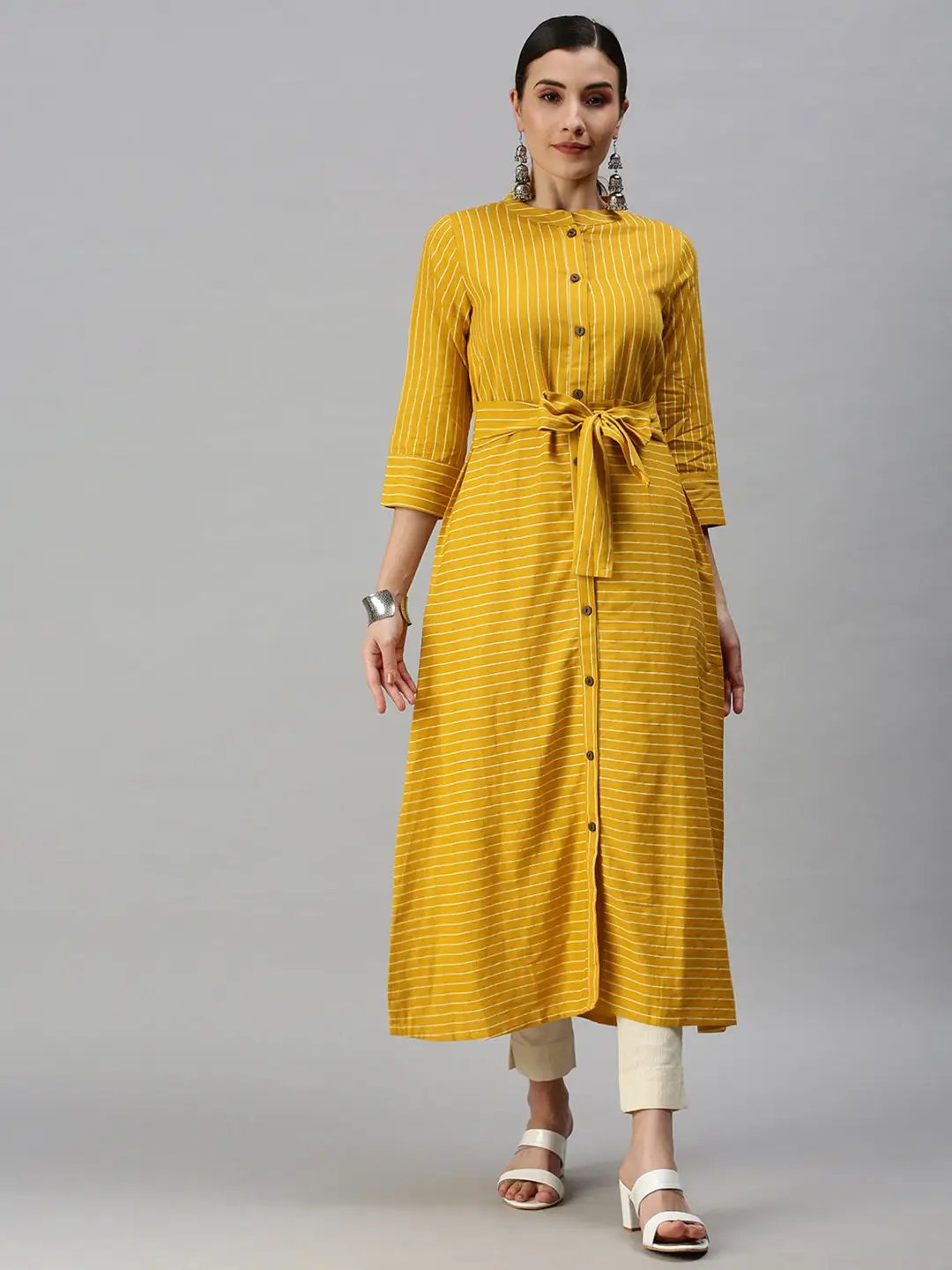 Women's Mandarin Collar Printed Yellow A-Line Kurta