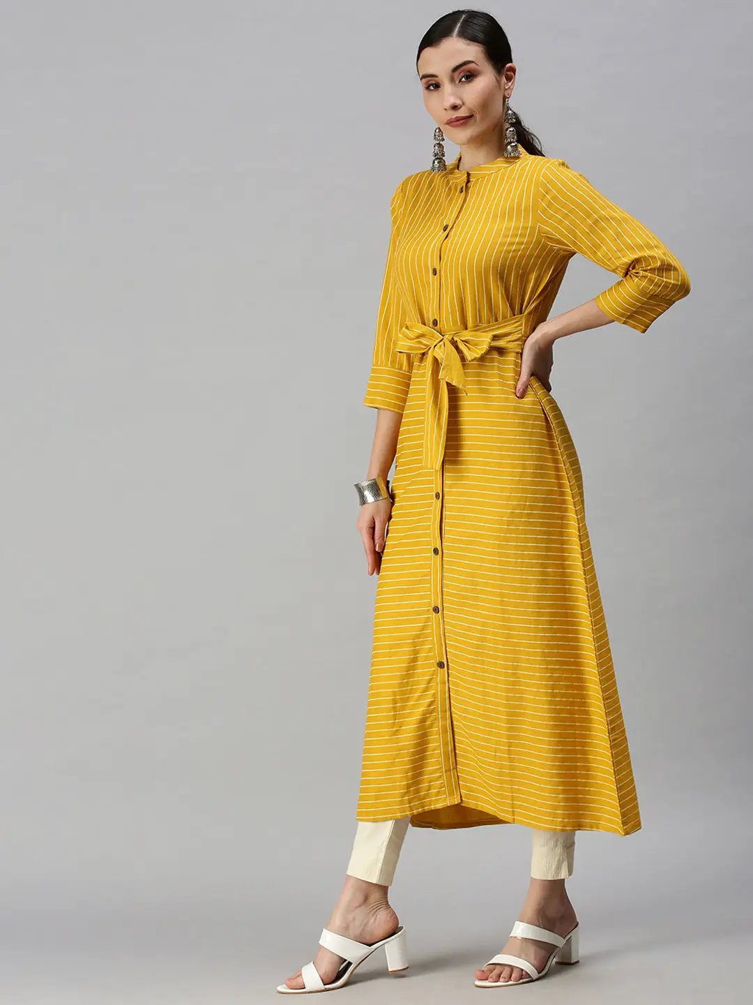 Women's Mandarin Collar Printed Yellow A-Line Kurta