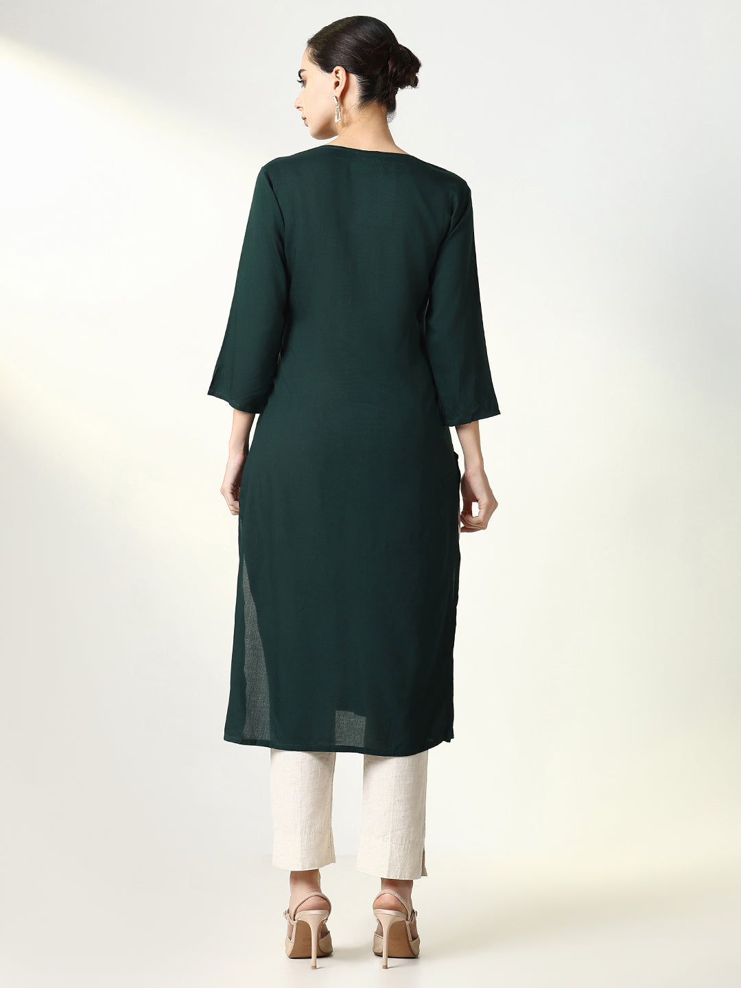 Women Embellished Straight Green Kurta