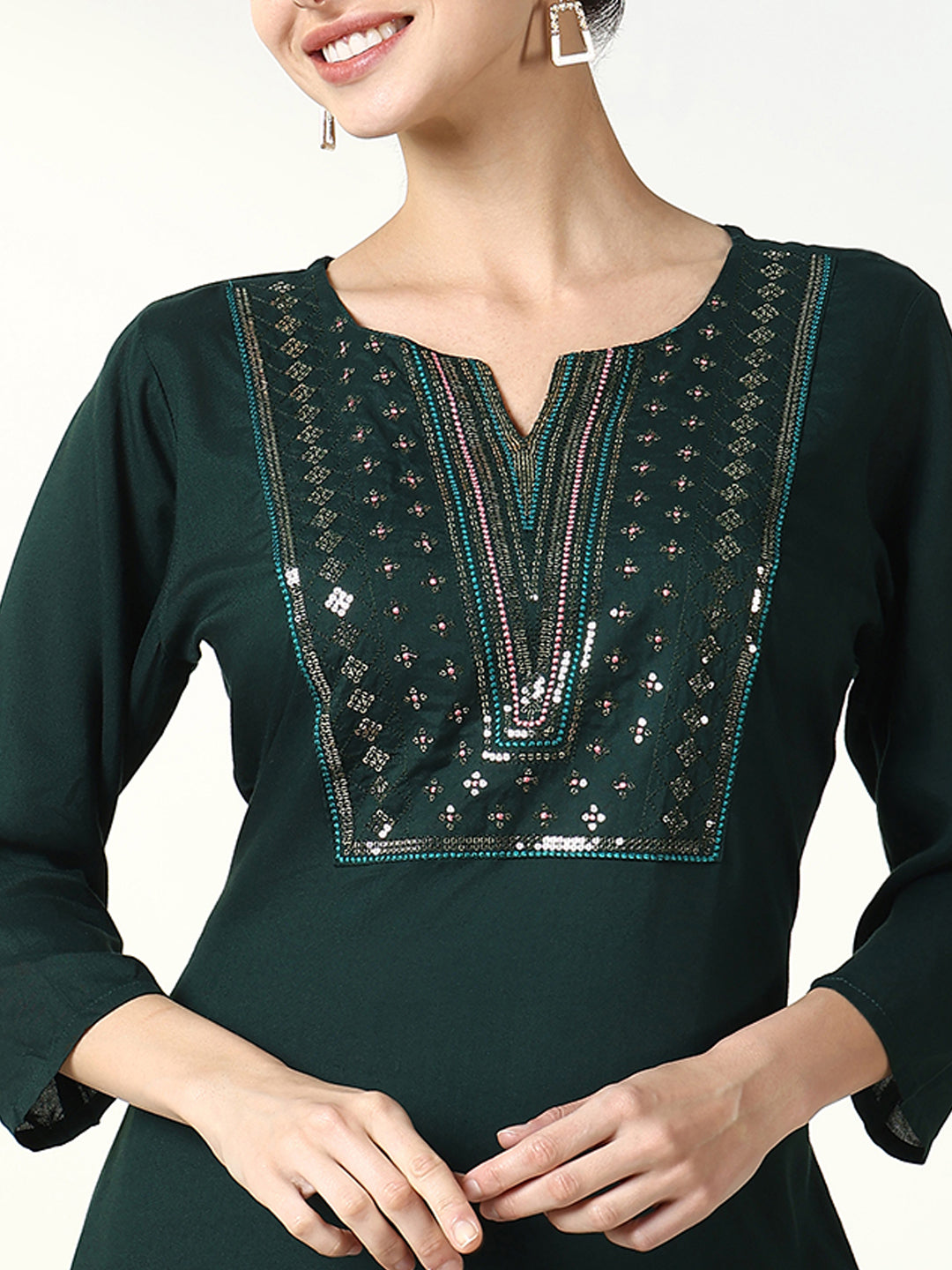 Women Embellished Straight Green Kurta