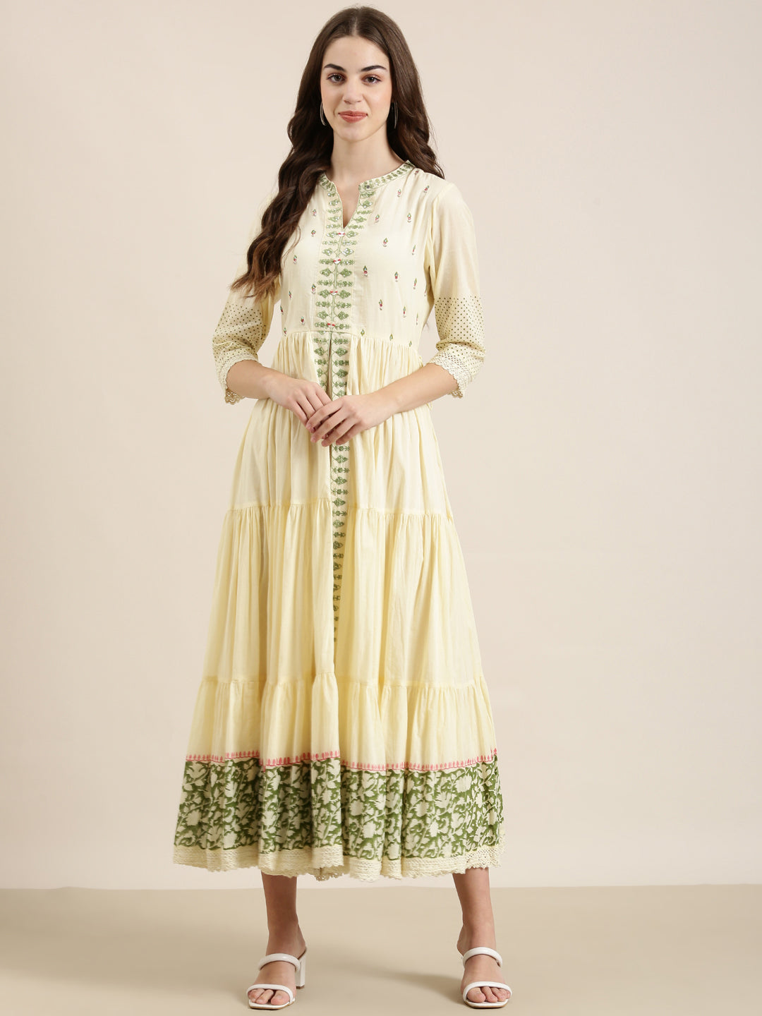 Women Mandarin Collar Solid Empire Cream Kurta