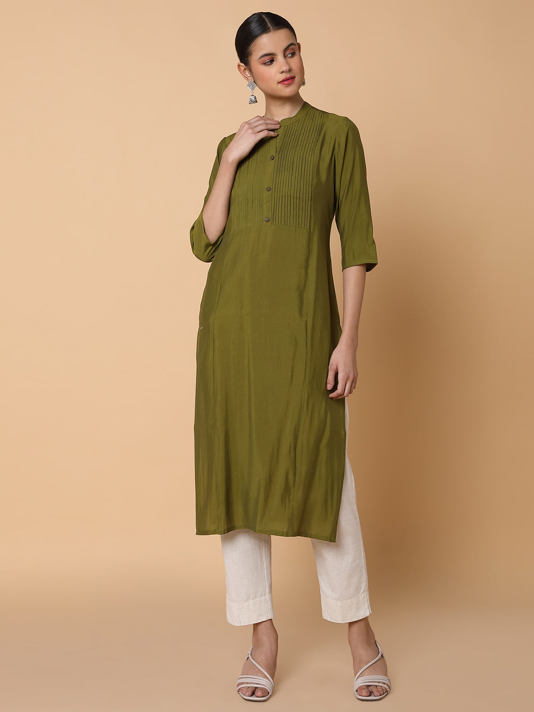 Women Solid Green Straight Kurta