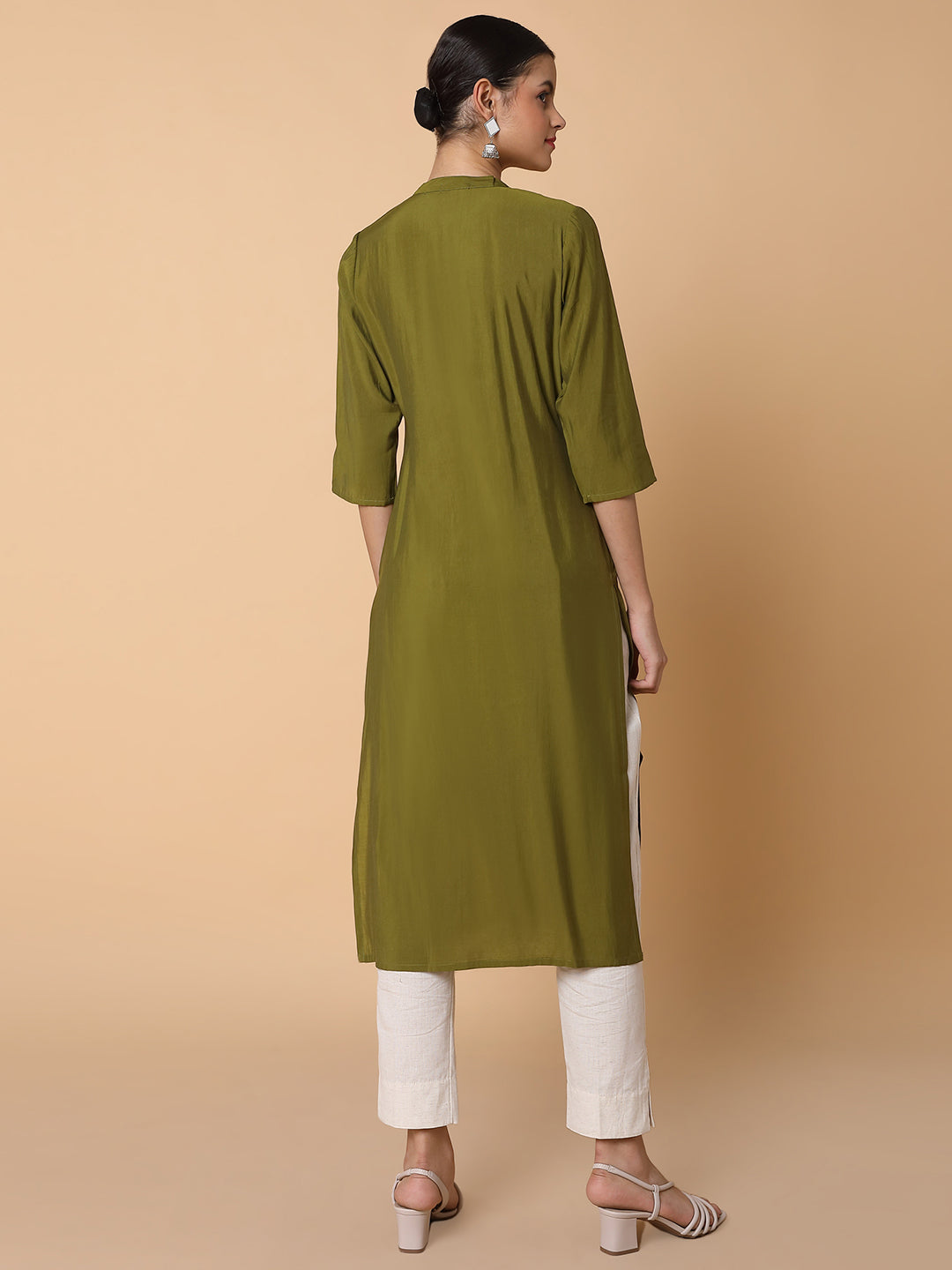 Women Solid Green Straight Kurta